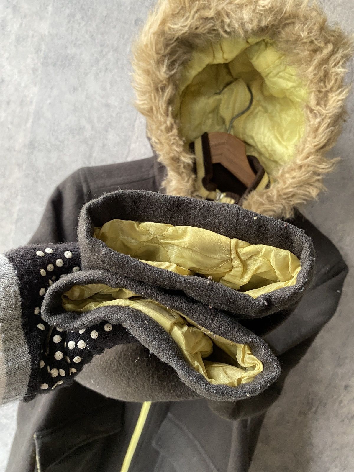 Angel Blue 2000s Angel Blue Wool Fur Hoodie Zipper Jacket Size US L / EU 52-54 / 3 - 8 Thumbnail