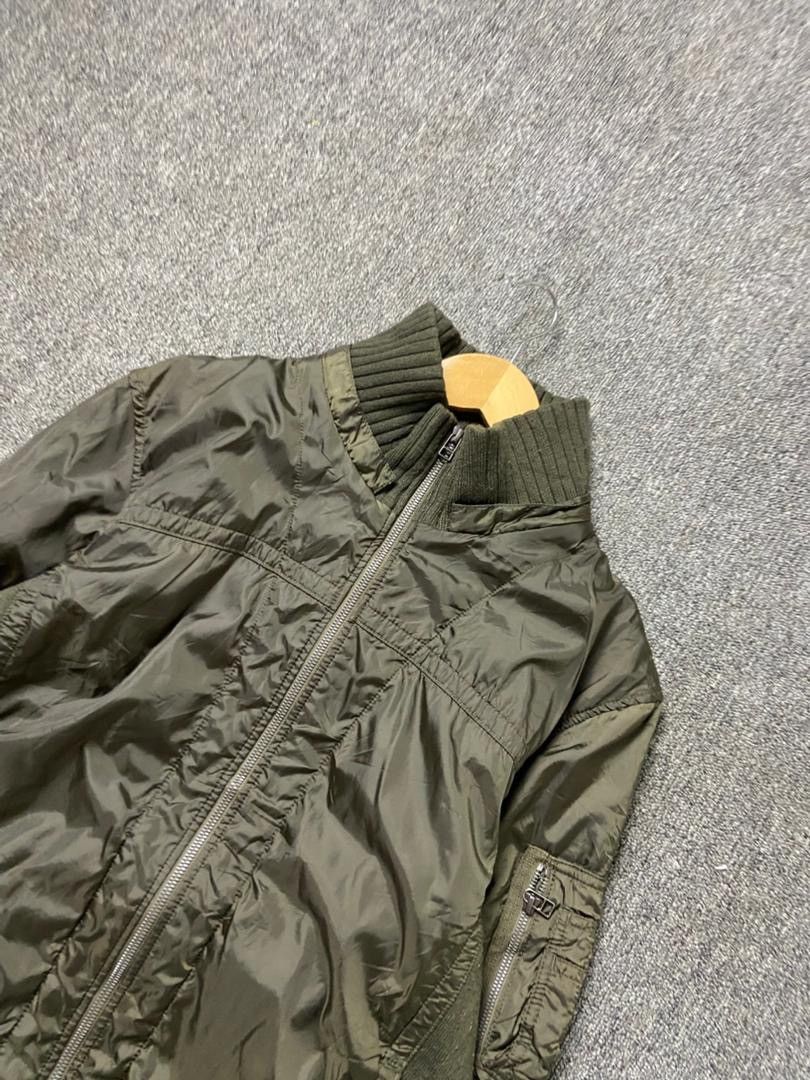 Alpha Industries Alpha Industries Lightweight Bomber Style Jacket (197) Size US XL / EU 56 / 4 - 9 Thumbnail