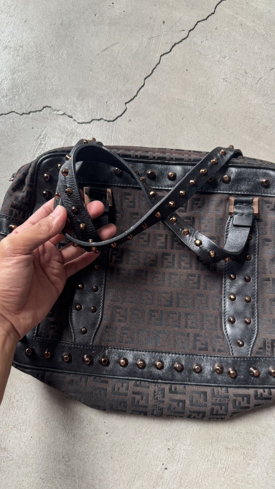 Fendi Fendi studded handbag Size ONE SIZE - 4 Thumbnail