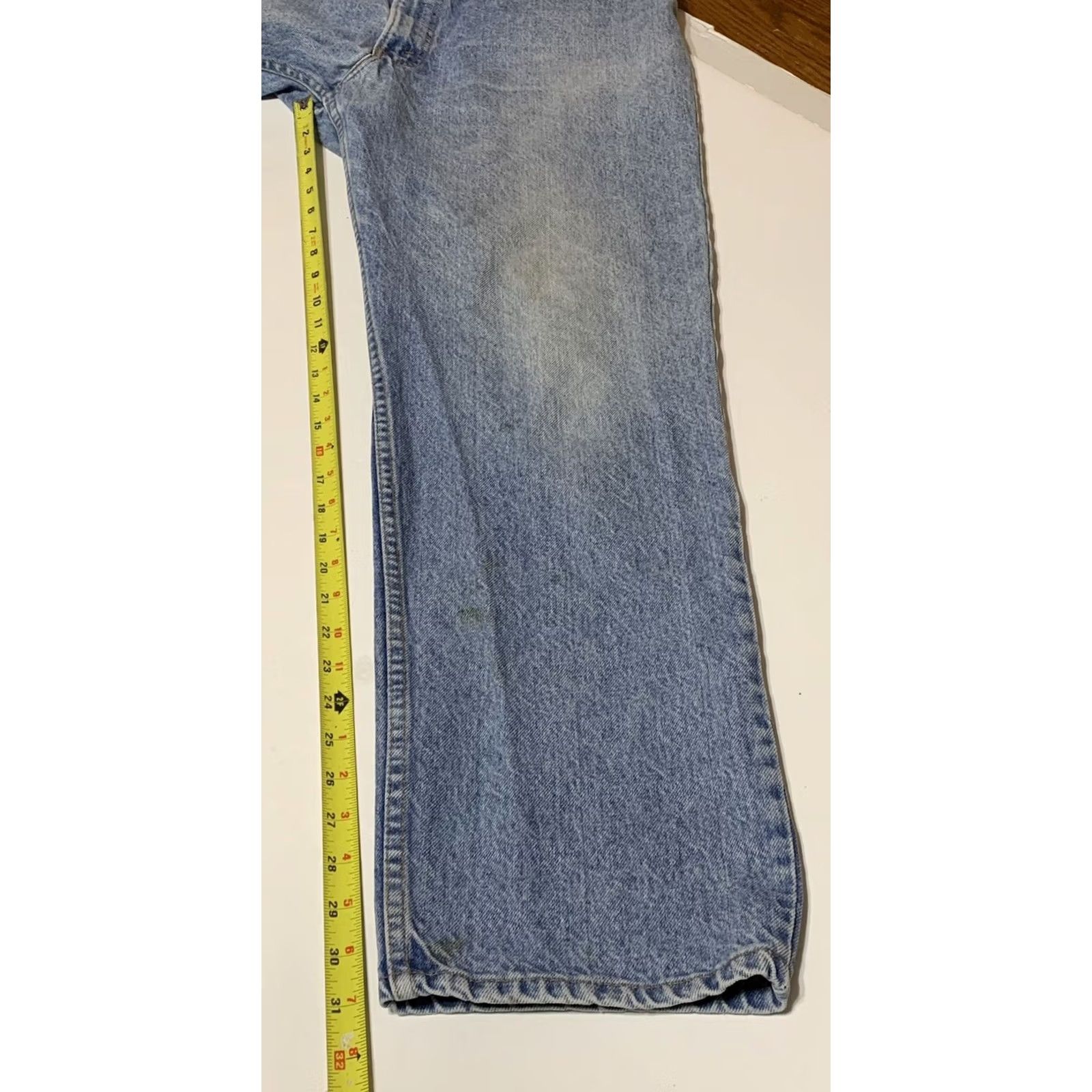 Levi's VINTAGE Levi's 540 Jeans Relaxed 38x31 Blue Denim Leather Tab Pockets 90s Mens Size US 38 / EU 54 - 5 Thumbnail