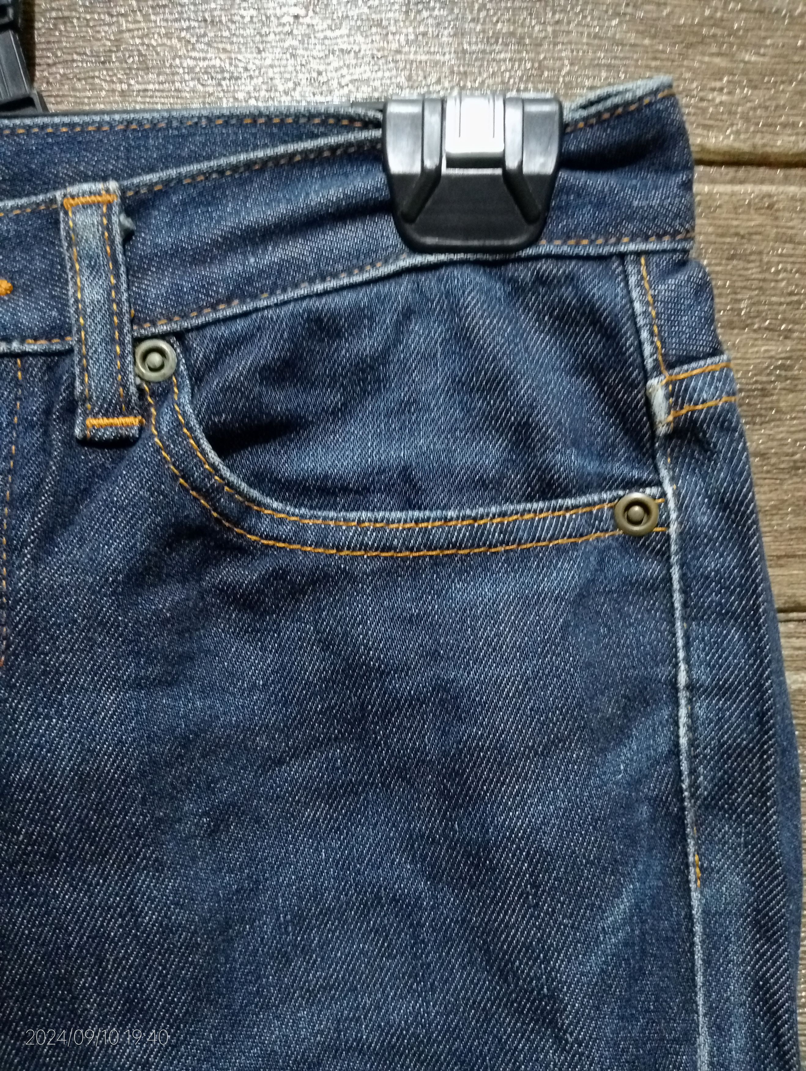 Hysteric Glamour Hysteric Glamour Raiders Logo Jeans Very Rare Made in Japan Size US 28 / EU 44 - 5 Thumbnail