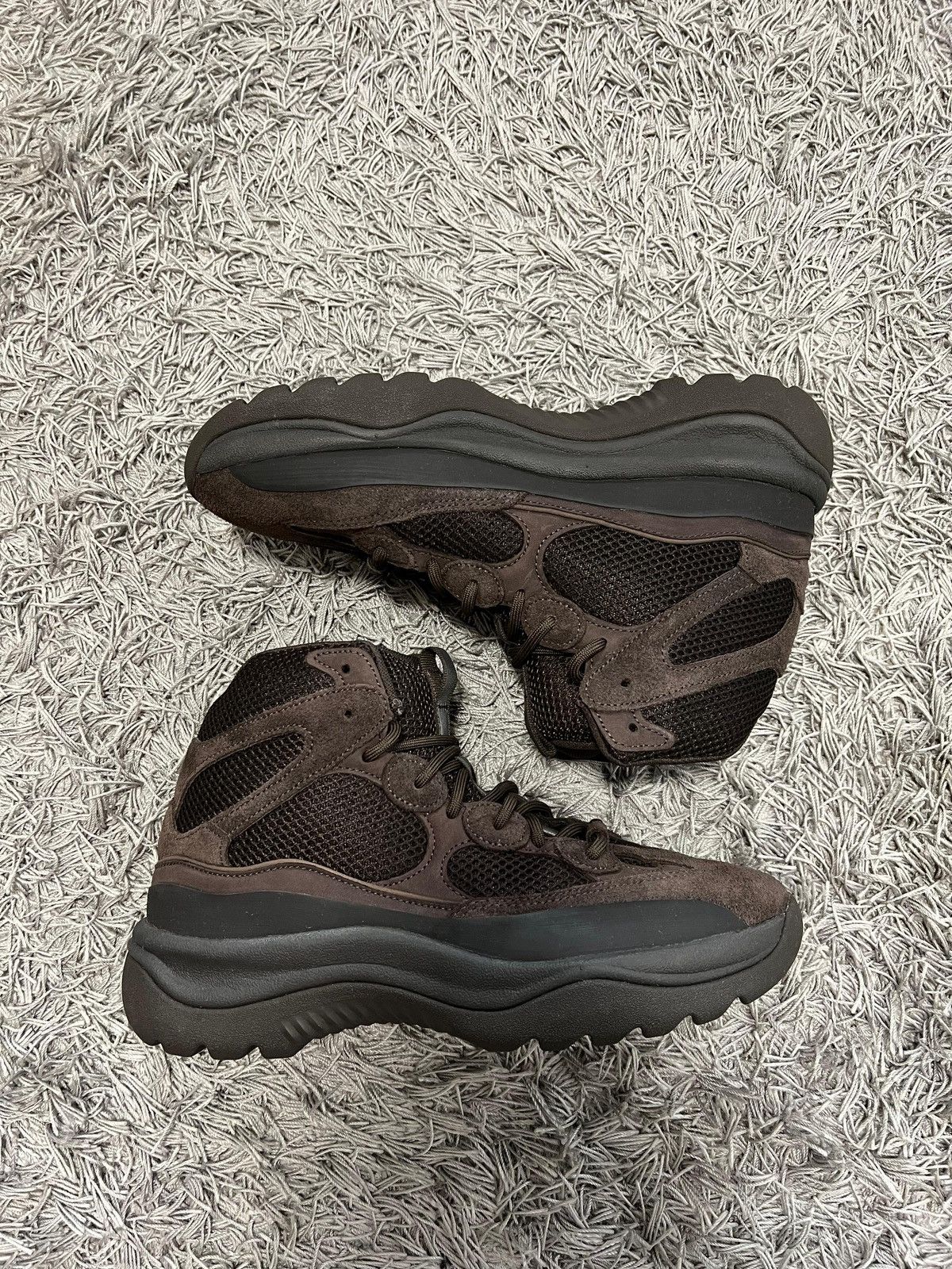 Adidas Adidas Yeezy Desert Boots Size US 9.5 / EU 42-43 - 1 Thumbnail