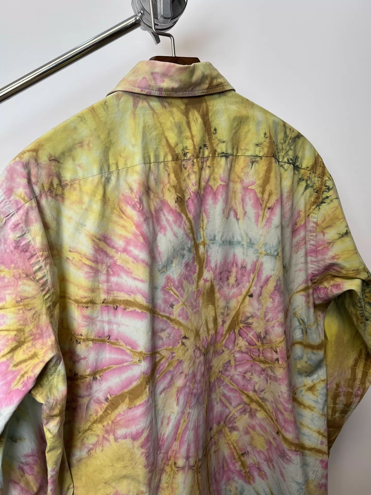 Dior Christian Dior sports rare tie-dye print shirt L Size US L / EU 52-54 / 3 - 6 Thumbnail