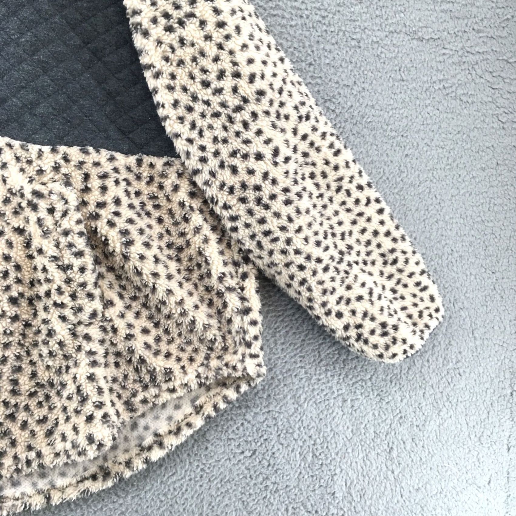 Vintage Maurices Quilted Leopard Sherpa Pullover Sweater Womens 3X Beige Snap Button Size XXL / US 16-18 / IT 52-54 - 3 Thumbnail