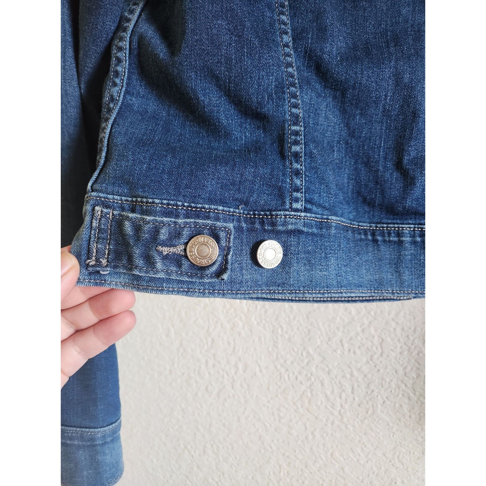 Levi's Levi's Women Embroidered Western Denim Jacket-Sm Size S / US 4 / IT 40 - 3 Thumbnail
