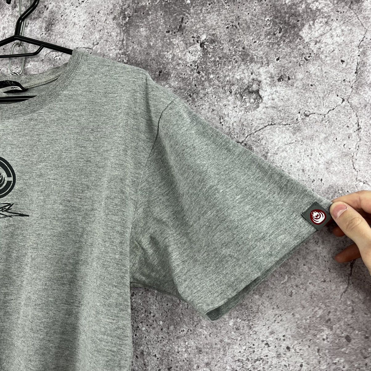 Vintage Saltrock Vintage T-Shirt Streetstyle Centre Logo Grey Sz M Size US M / EU 48-50 / 2 - 4 Thumbnail