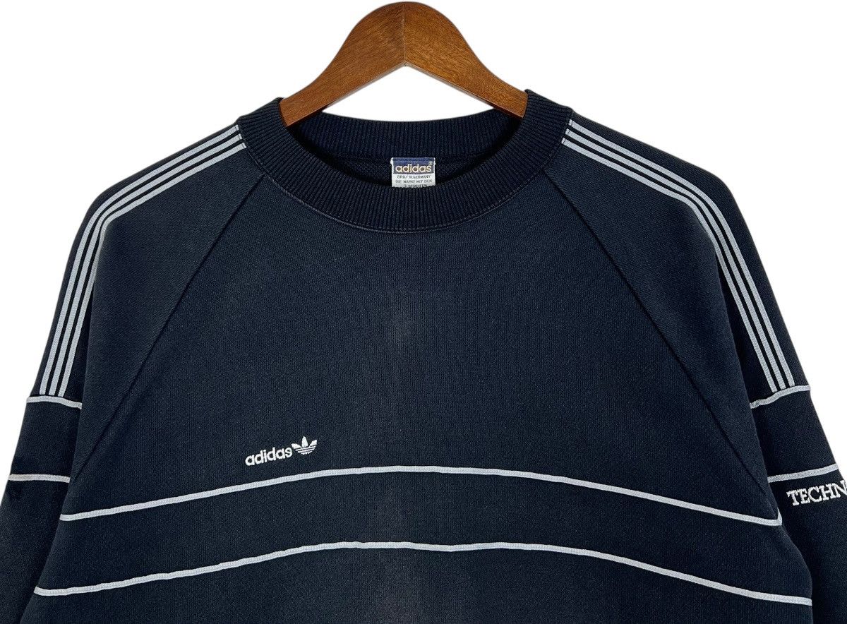 Adidas Vintage Adidas Techno Crew Neck Size US M / EU 48-50 / 2 - 4 Thumbnail