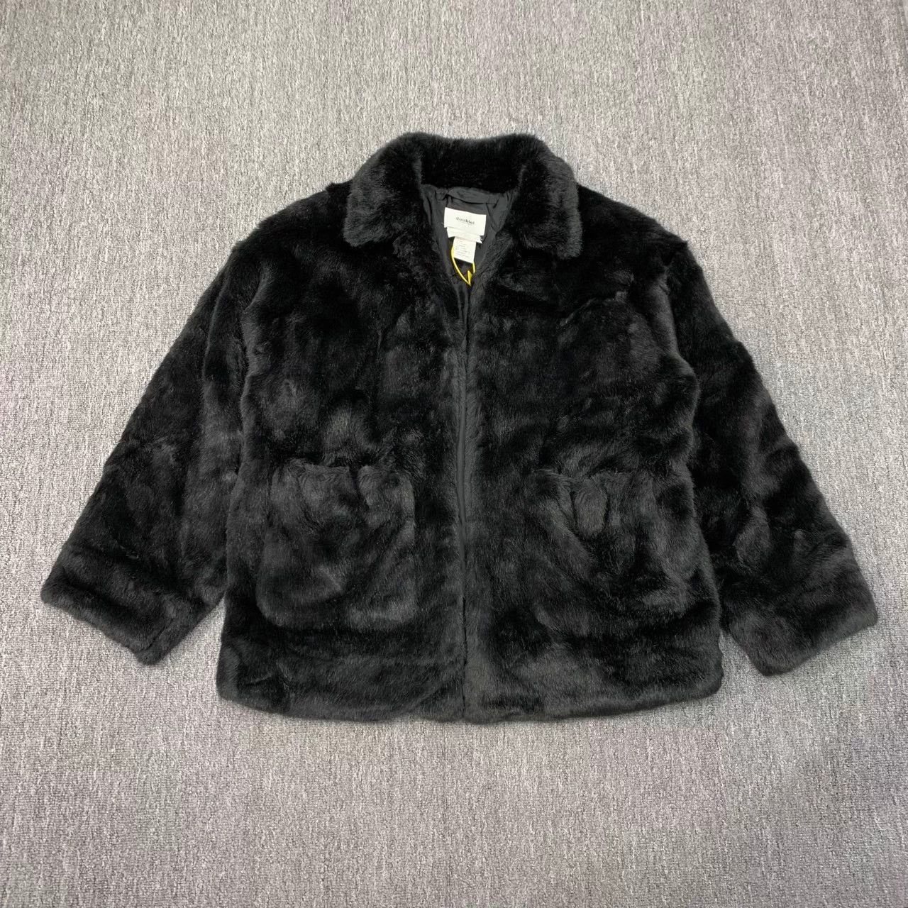Doublet Doublet Bat Fur Coat L 98% New G-Dragon Style 2170 Size L / US 10 / IT 46 - 1 Thumbnail