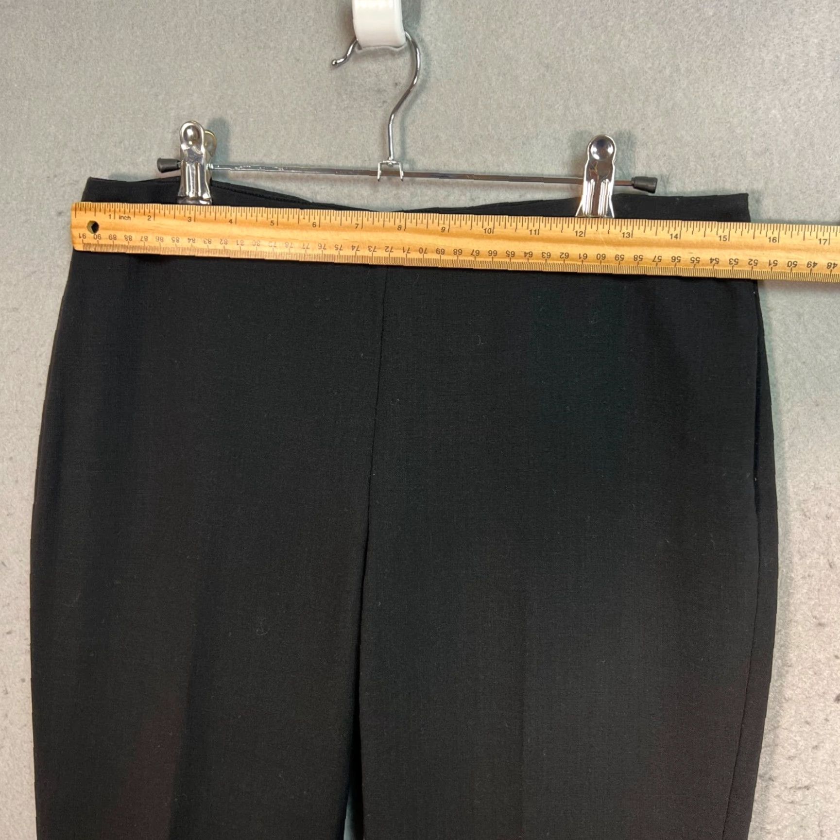 Akris VINTAGE Akris Bergdorf Goodman Womens Black Wool Blend Trousers Size 6 Tapered Leg Pants Size 28" / US 6 / IT 42 - 5 Thumbnail