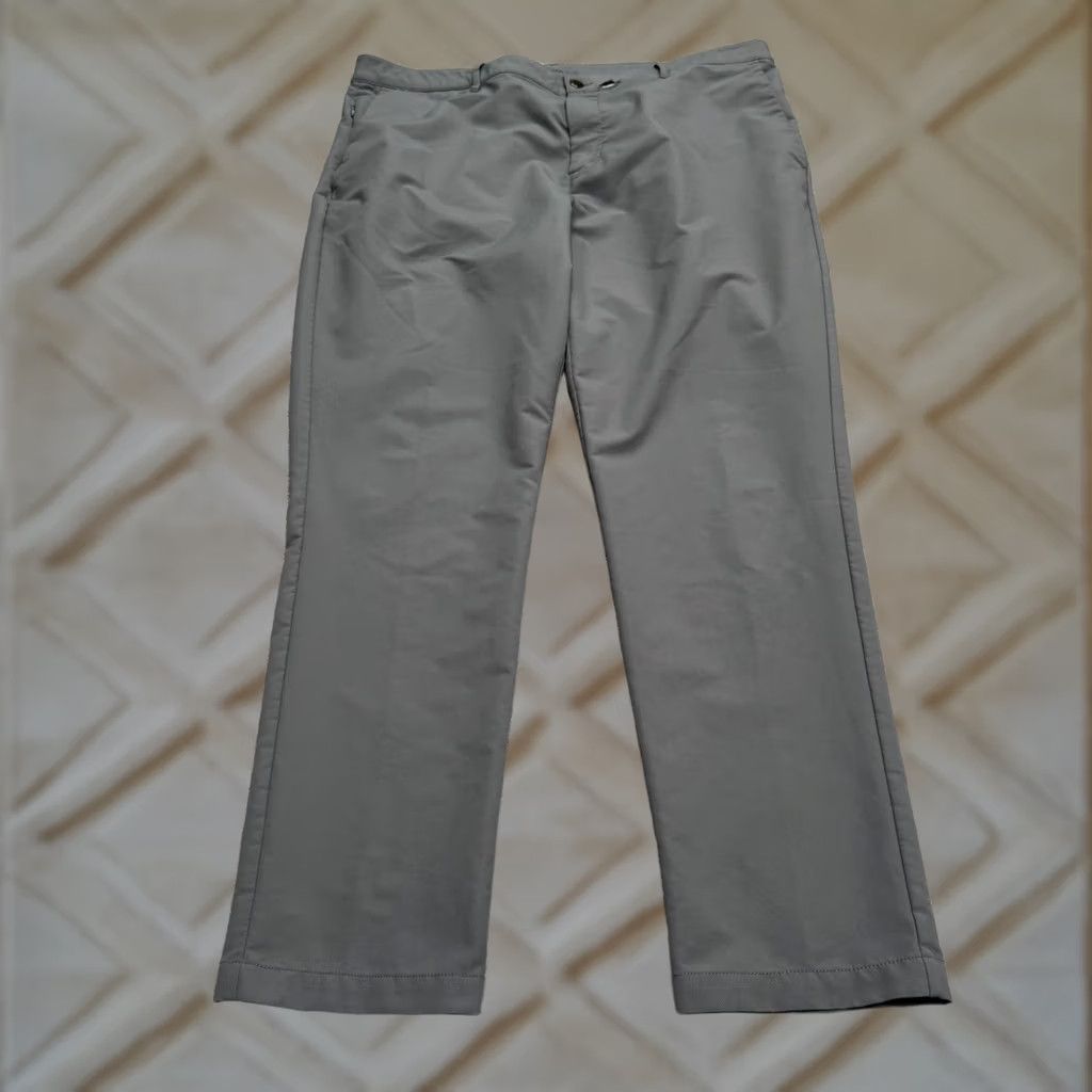 Banana Republic Banana Republic Slim Fit 5-Pocket Pants Mens 40x32 Gray Polyester Chino Slim Bib? Size US 40 / EU 56 - 1 Thumbnail