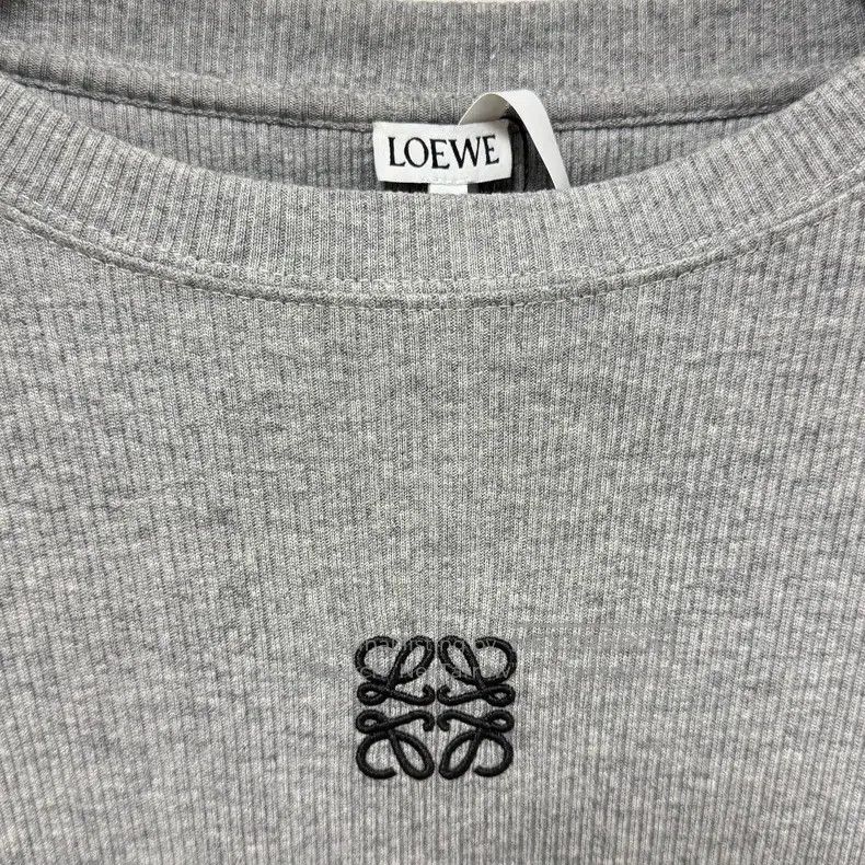 Loewe Loewe Grey Embroidered Logo Long Sleeve Size XS / US 0-2 / IT 36-38 - 2 Thumbnail