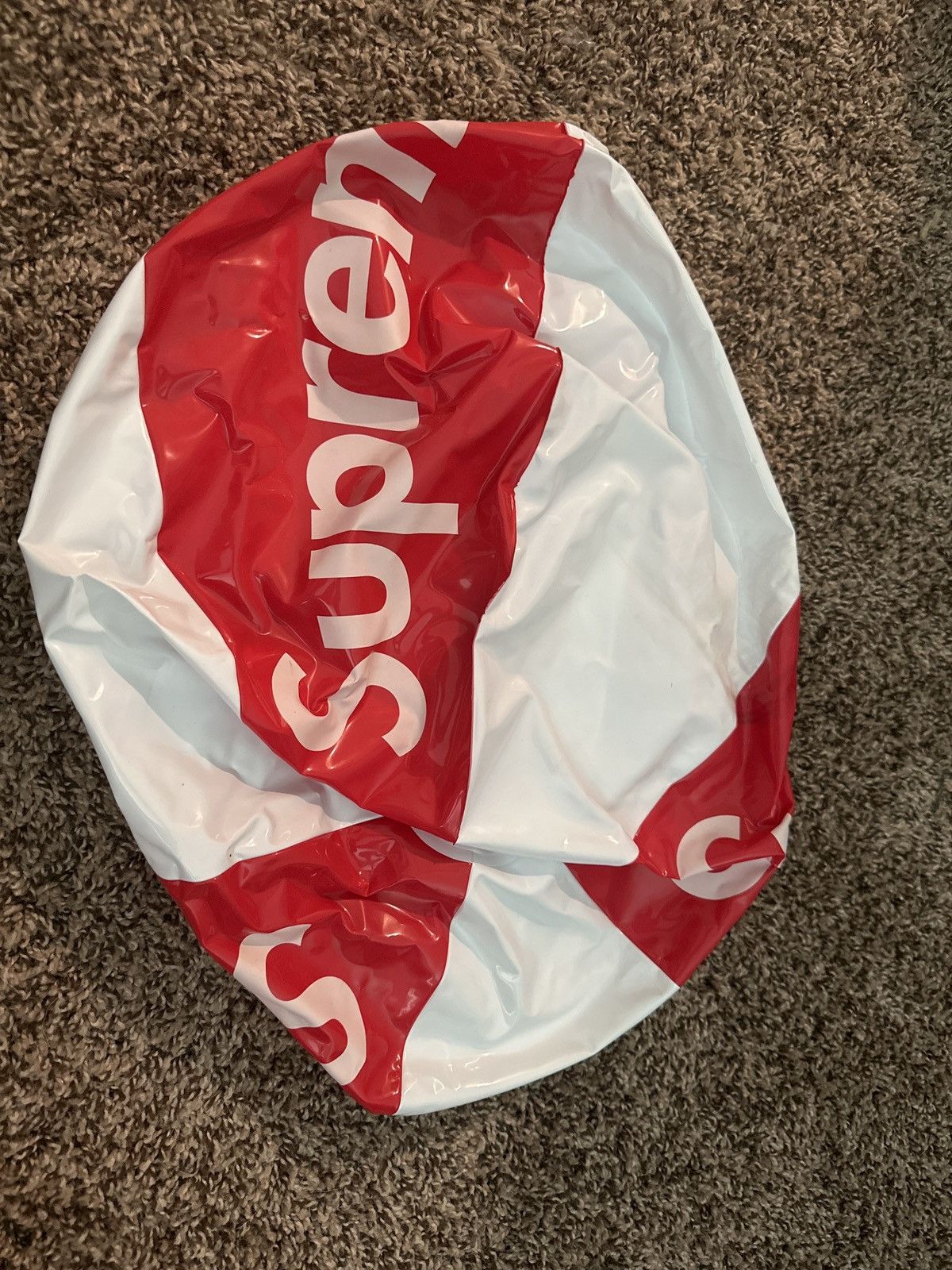 Supreme beach ball price hotsell