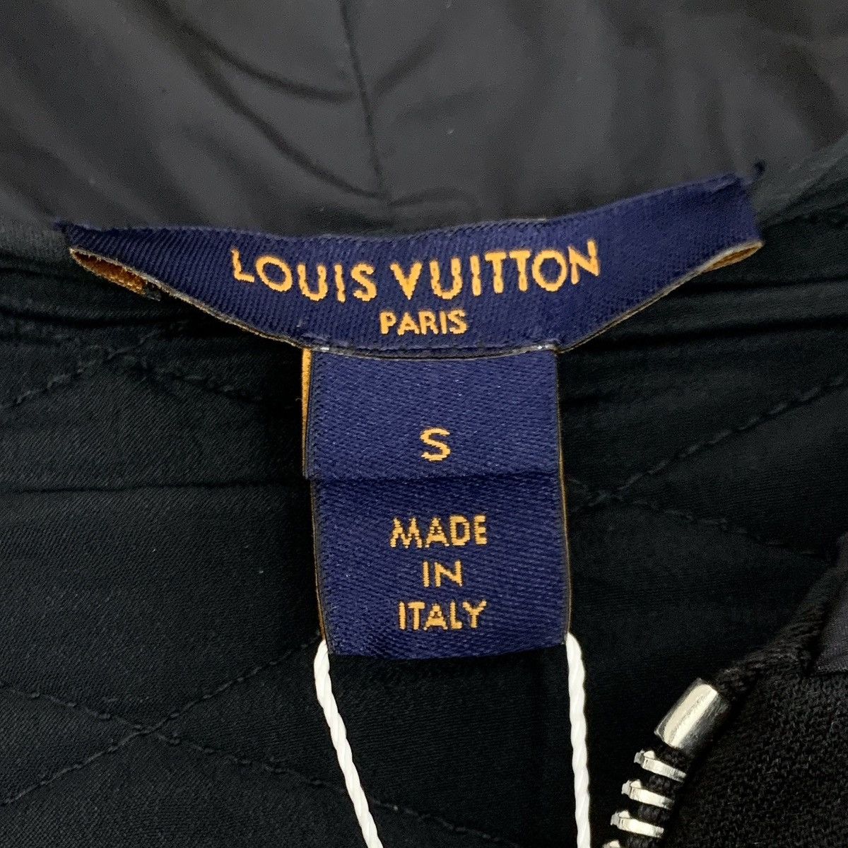 Louis Vuitton Louis Vuitton Black Cotton Hooded Logo Printed Sweatshirt Size S / US 4 / IT 40 - 5 Thumbnail