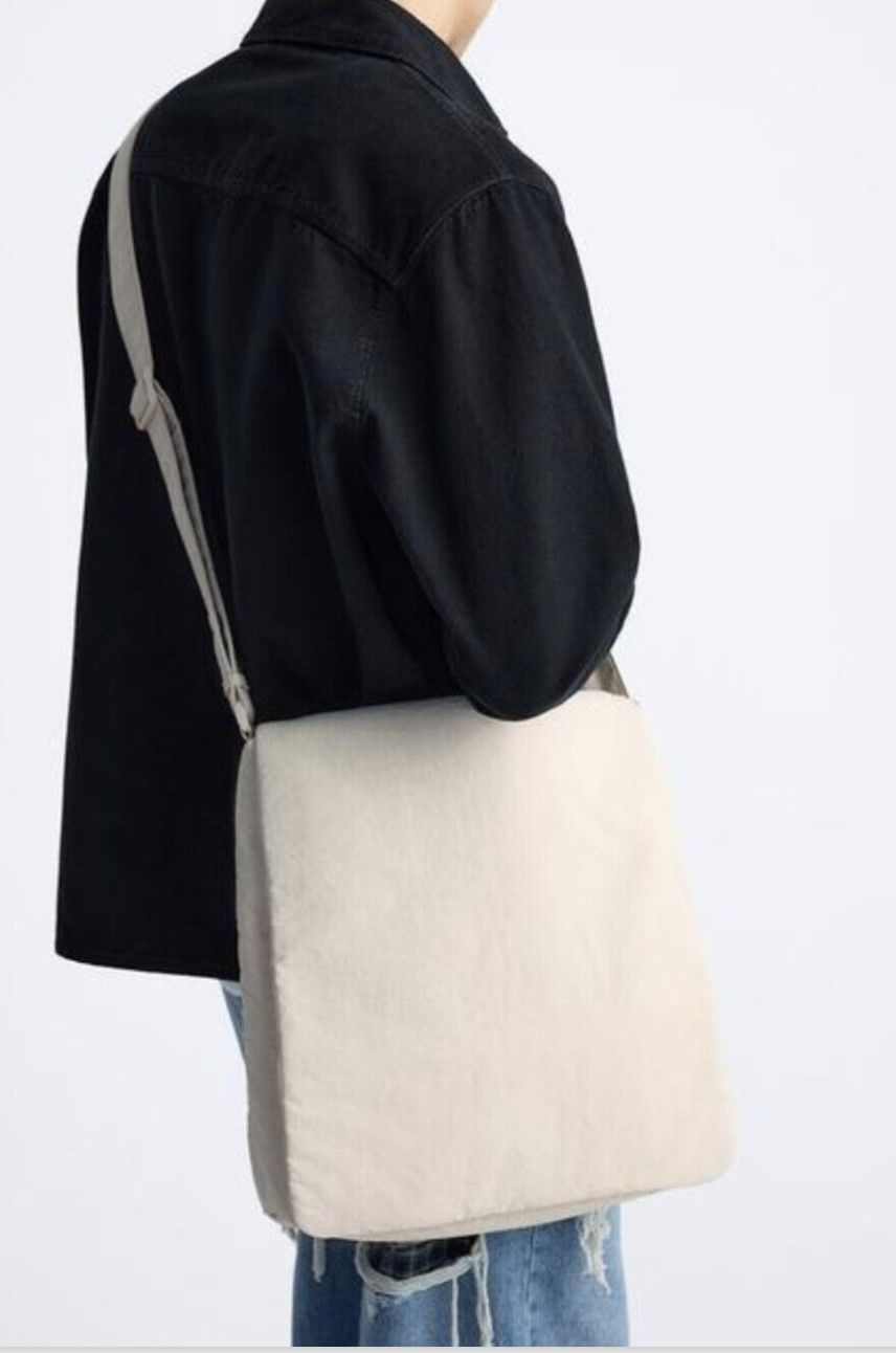 Zara Zara XL NYLON FLAP CROSSBODY BAG IVORY M Size ONE SIZE - 2 Thumbnail