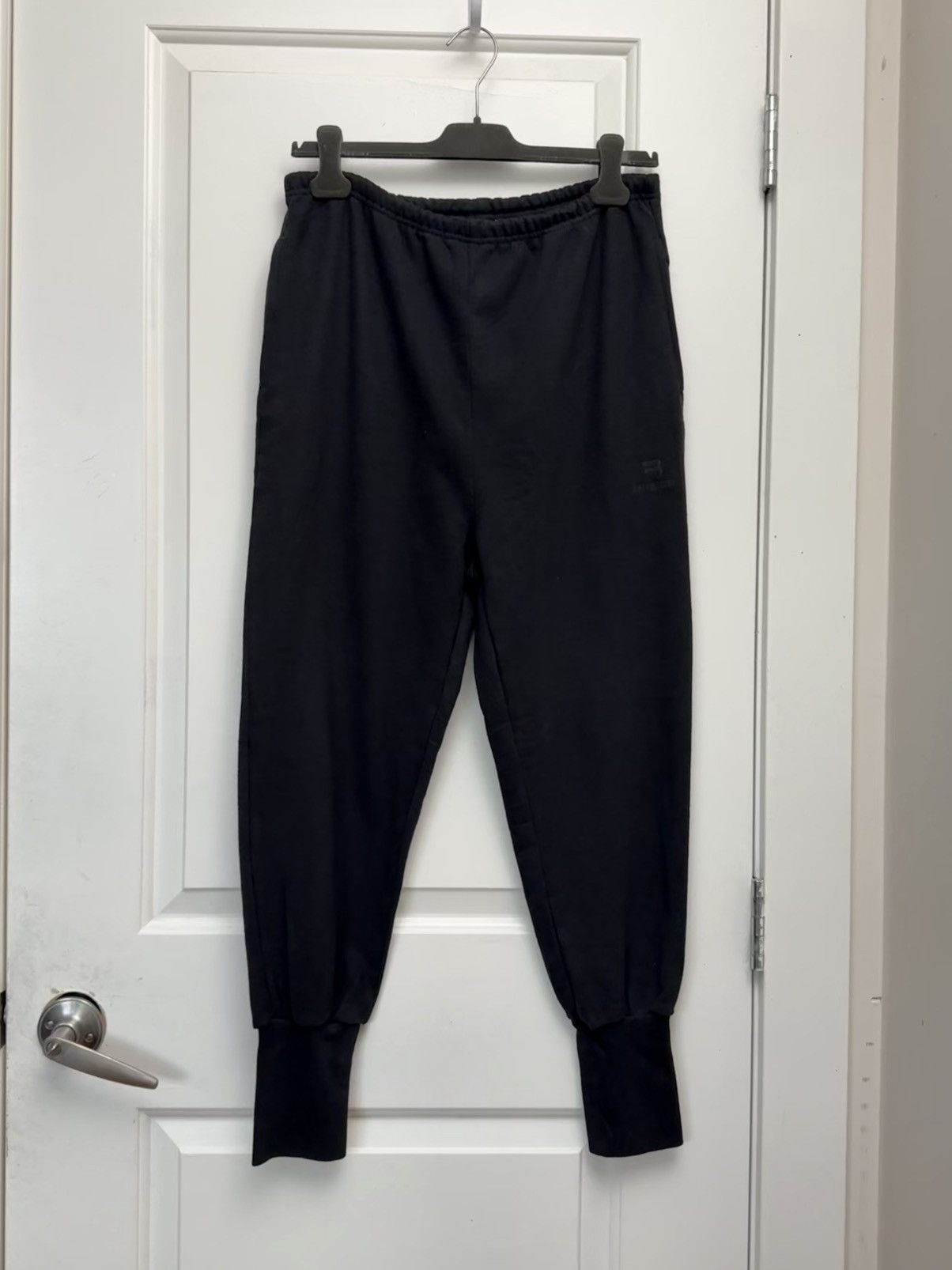 Balenciaga Balenciaga FW21 Sporty B Tuck In Sweatpants Size US 30 / EU 46 - 1 Thumbnail