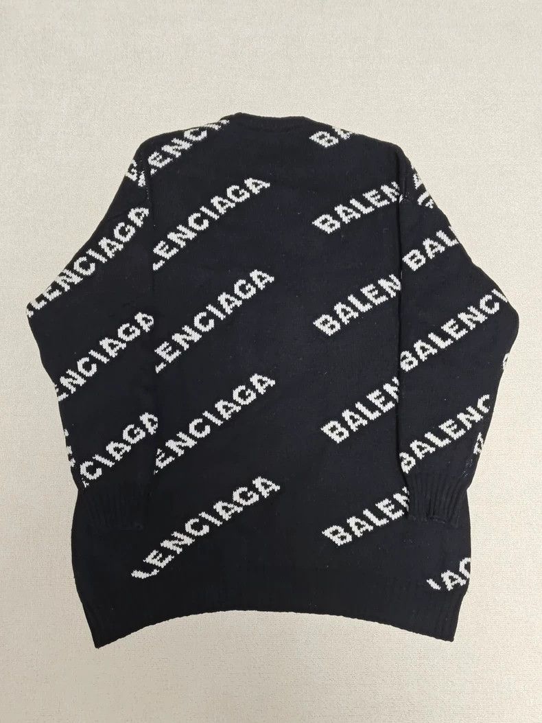 Balenciaga Balenciaga Full-print knit jacquard logo sweater 2502-Nexta Size US XS / EU 42 / 0 - 2 Thumbnail
