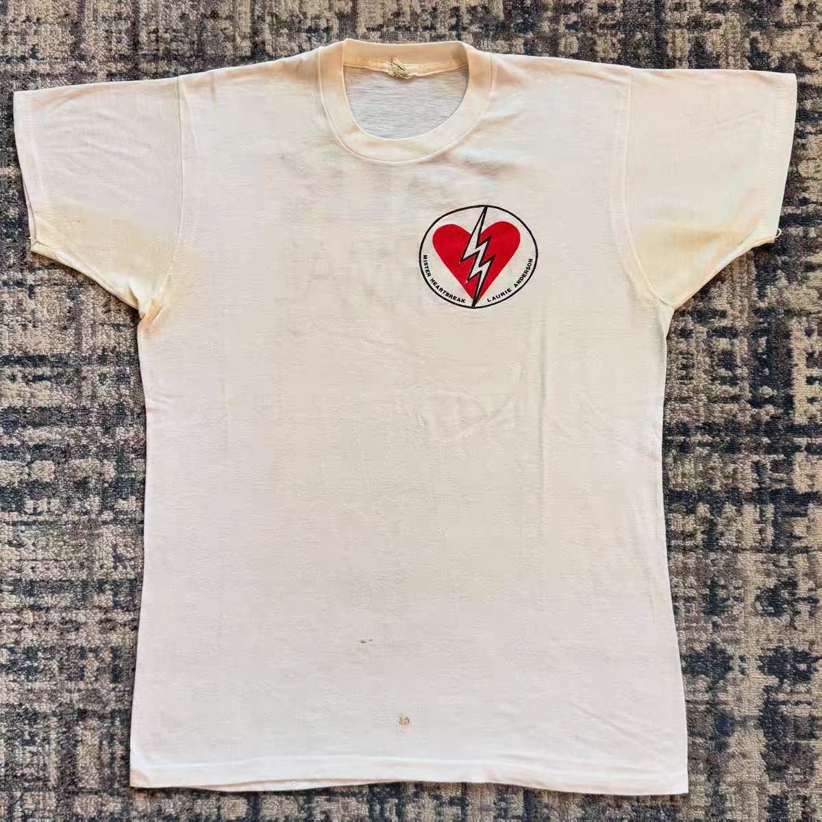 Vintage White Vintage-Style Heart-Print Cotton T-Shirt Size US M / EU 48-50 / 2 - 1 Thumbnail