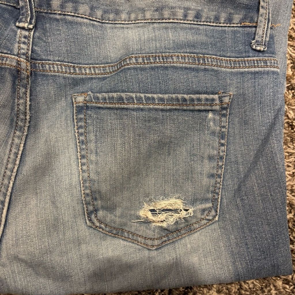 Express Women's Express Boyfriend Relaxed Fit Low Rise Jeans Size 30" / US 8 / IT 44 - 2 Thumbnail