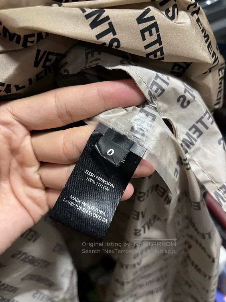 Other Vetements Letter Logo Trench Coat Size US XS / EU 42 / 0 - 4 Thumbnail