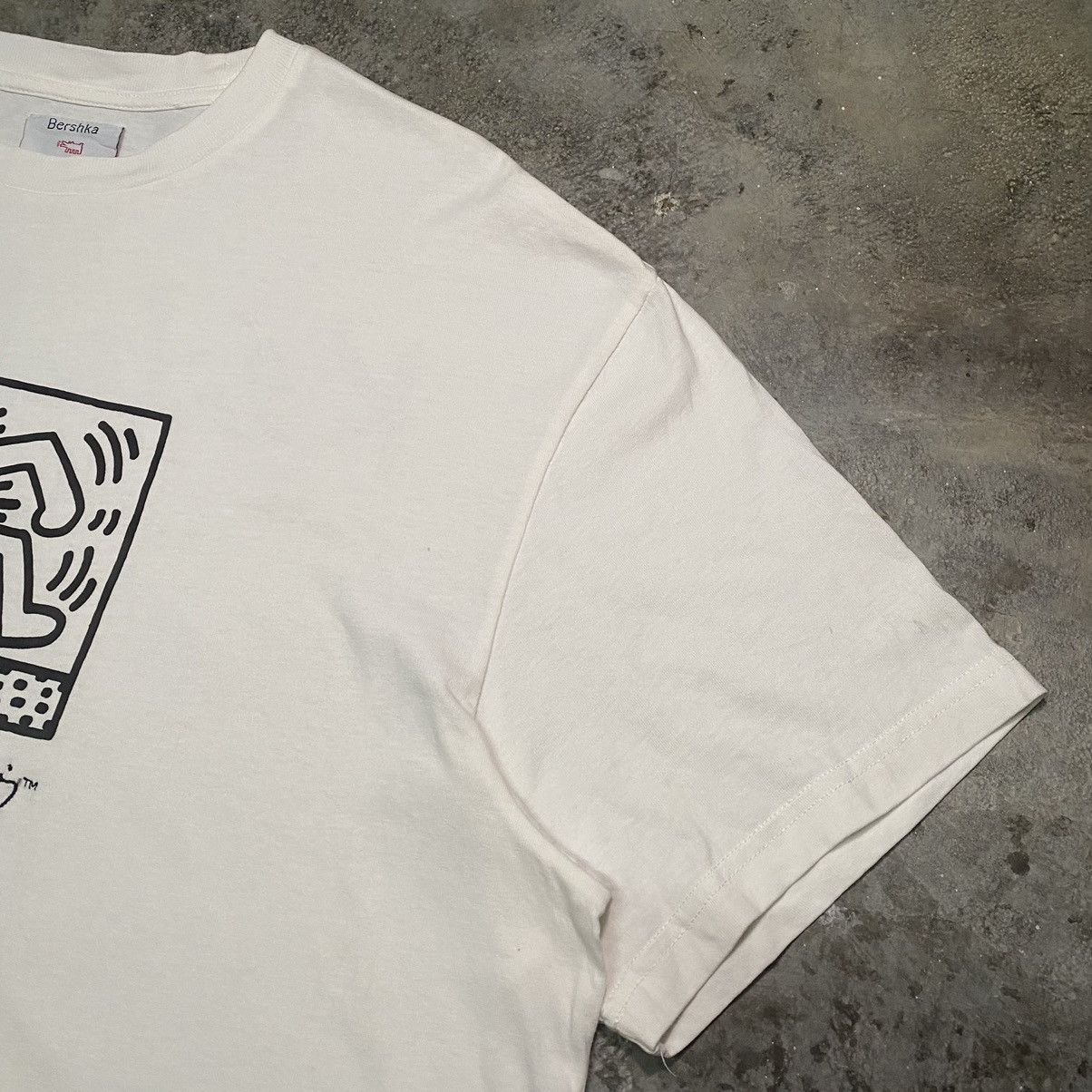 Keith Haring Keith Haring X Bershka Pop Art T Shirt XL size Size US XL / EU 56 / 4 - 6 Thumbnail