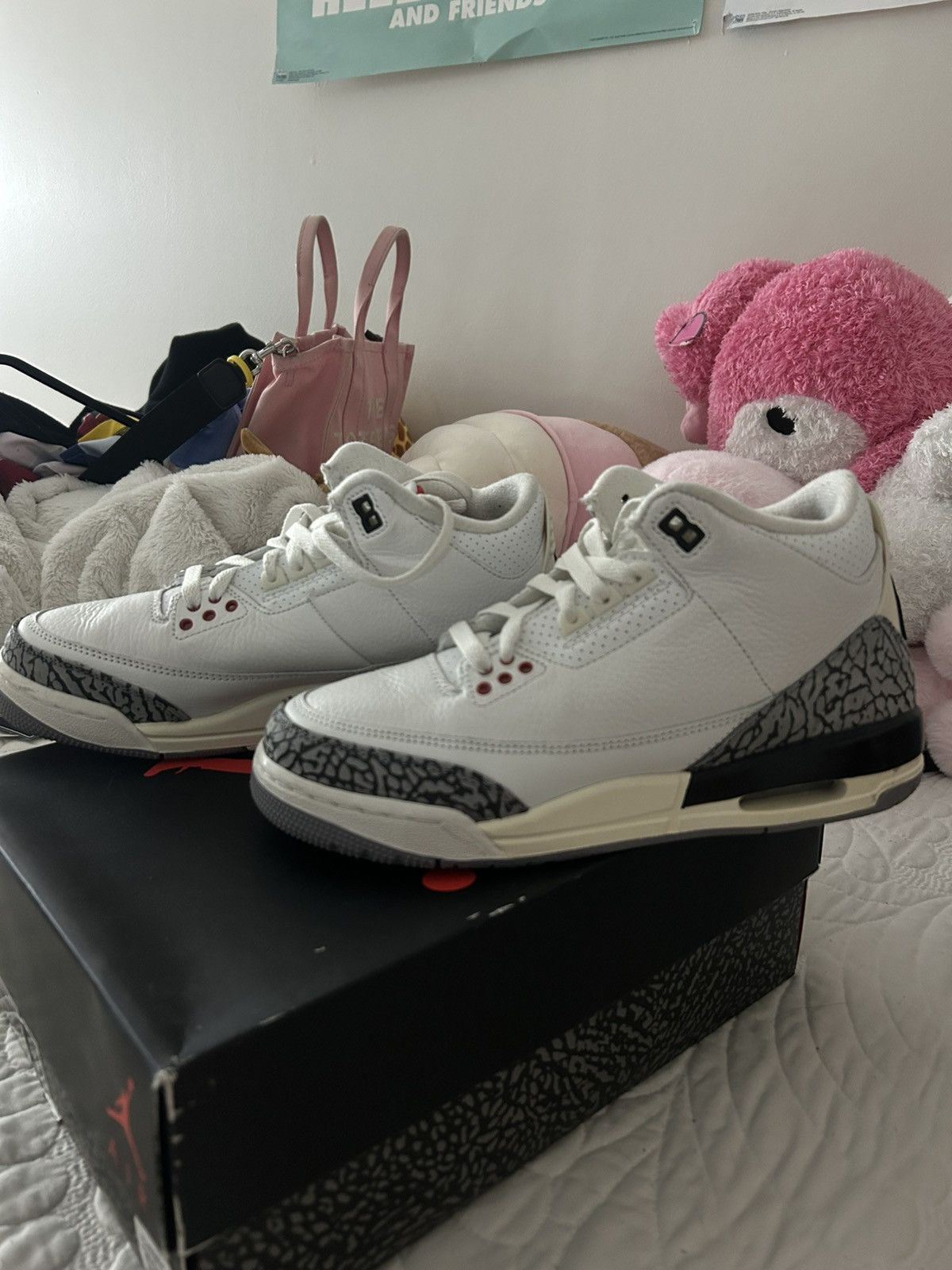 Jordan Brand Jordan 3s White Cement Size US 7 / EU 40 - 2 Thumbnail
