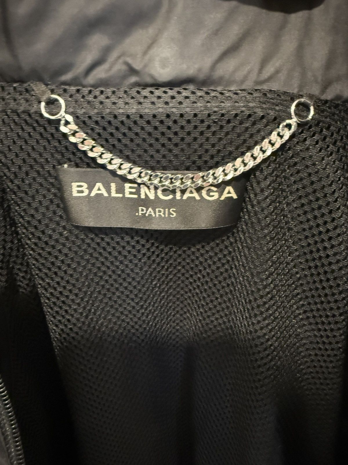 Balenciaga Balenciaga Logo Rainjacket XL Size US XL / EU 56 / 4 - 3 Thumbnail