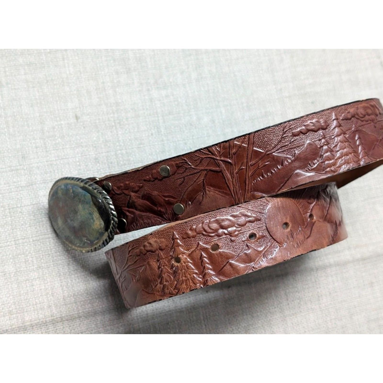 Vintage VINTAGE western belt belt buckle tooled landscape brown 26 Women Leather Cowhide landscape 90s Cowboys Mens Women Size ONE SIZE - 5 Thumbnail
