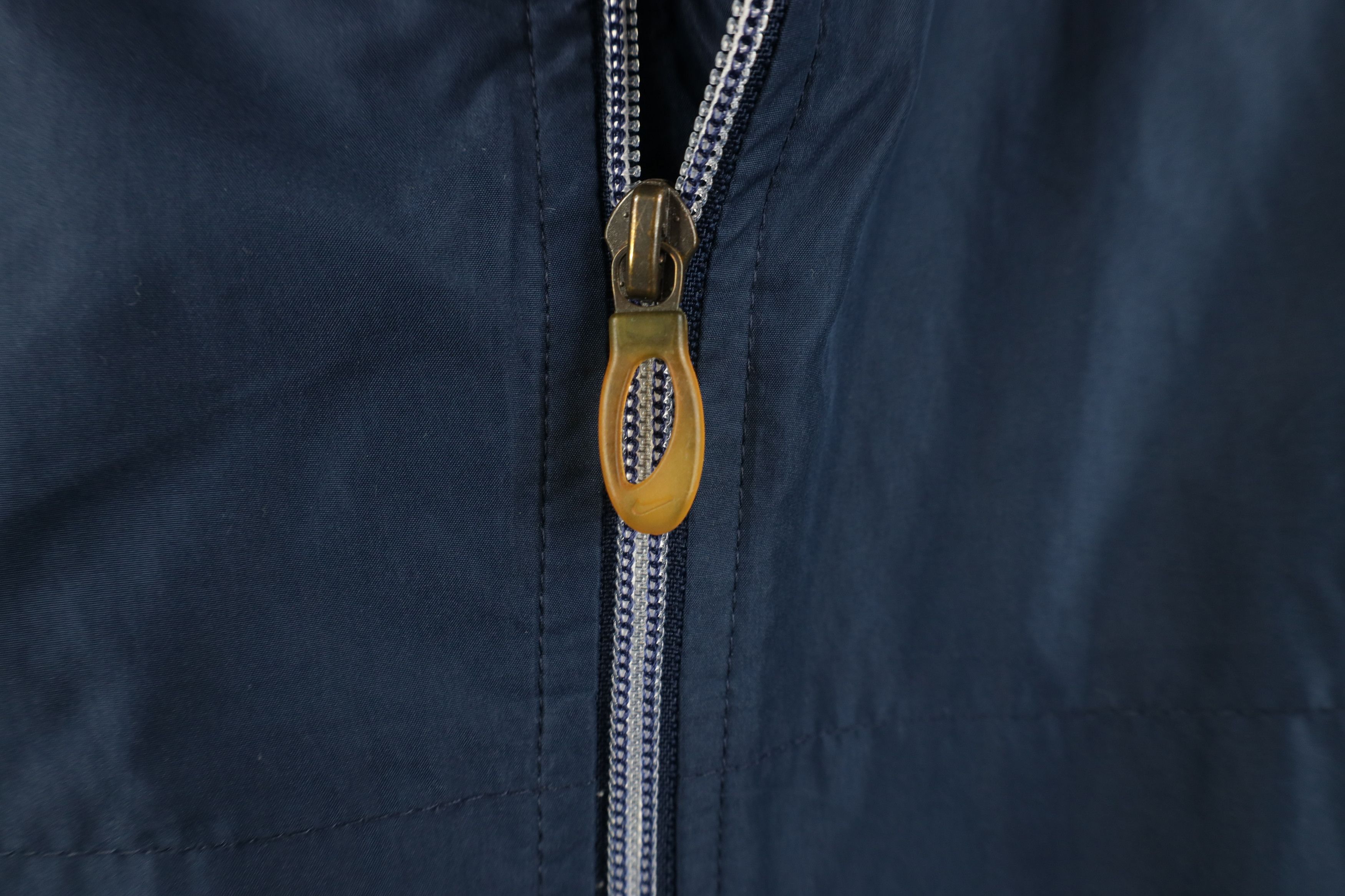 Nike Vintage Nike Scott Mini Swoosh Lined Windbreaker Jacket Blue Size US L / EU 52-54 / 3 - 5 Thumbnail