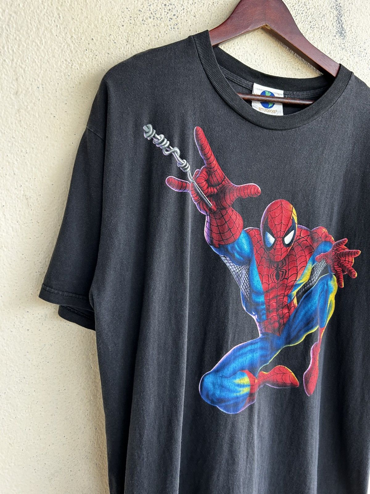 Universal Studios Vintage Universal Studios Spiderman Tshirt Size US L / EU 52-54 / 3 - 5 Thumbnail