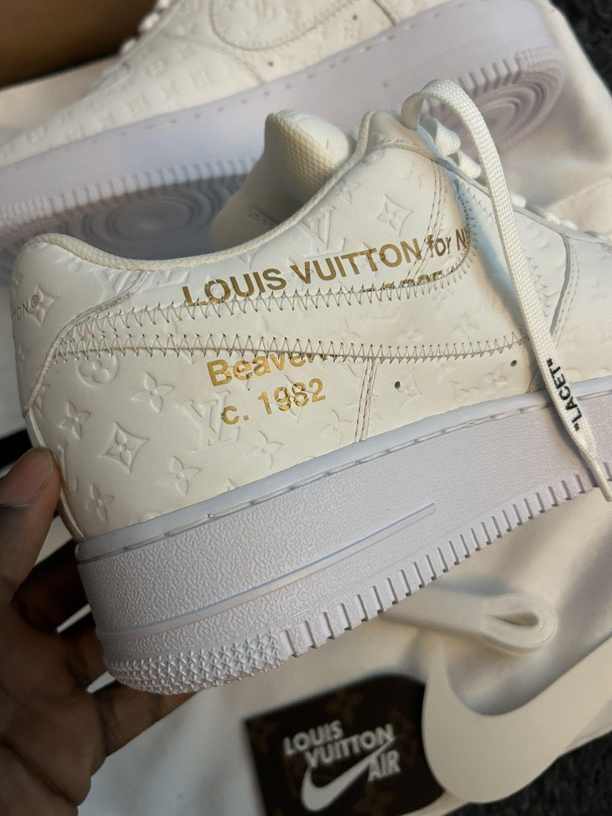 Louis Vuitton Louis Vuitton Nike White Monogram Low Top Air Force 1 Size US 9 / EU 42 - 7 Thumbnail