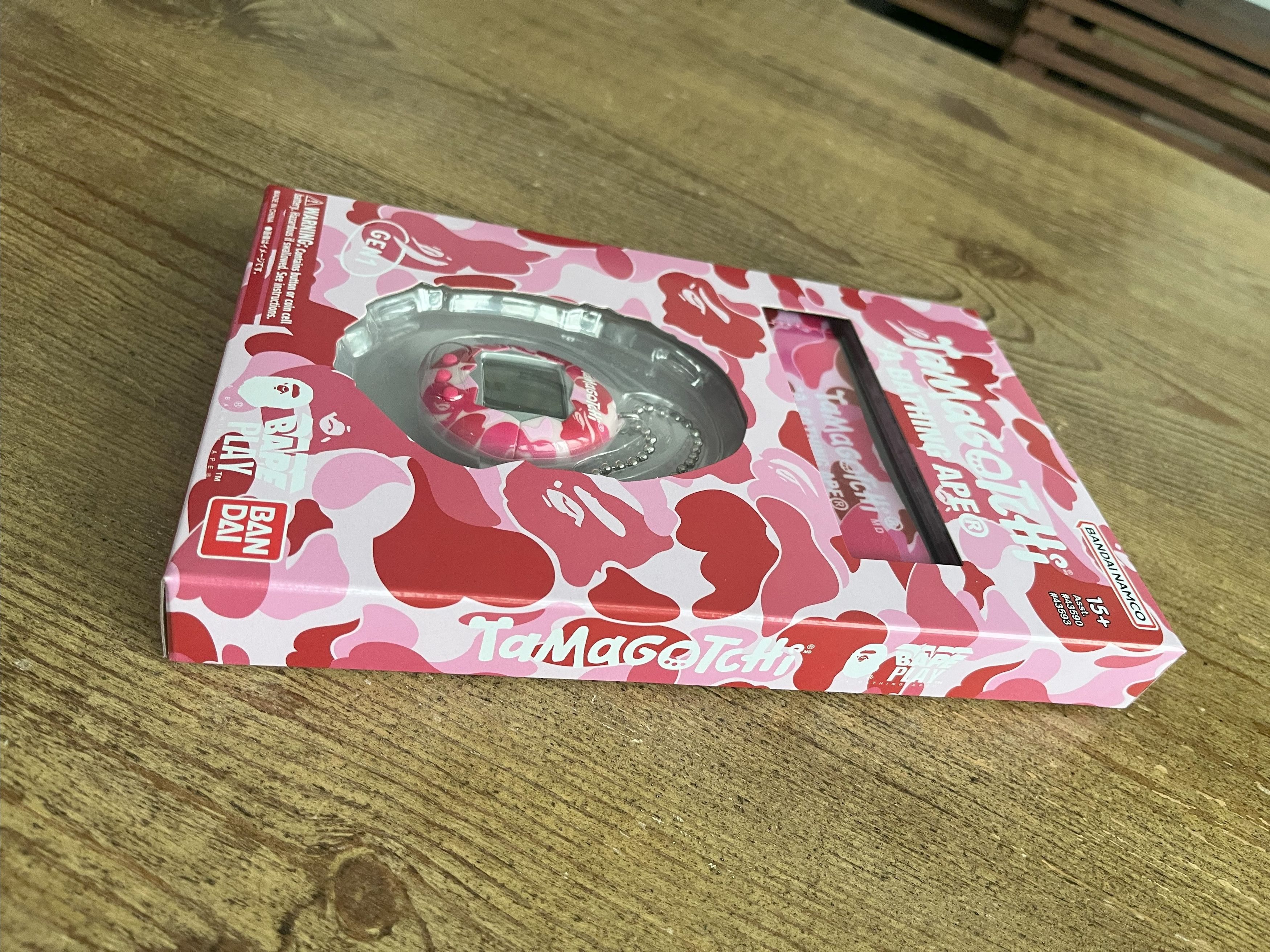 Bape BAPE x Tamagotchi Original Handheld Pink Camo Size ONE SIZE - 3 Thumbnail