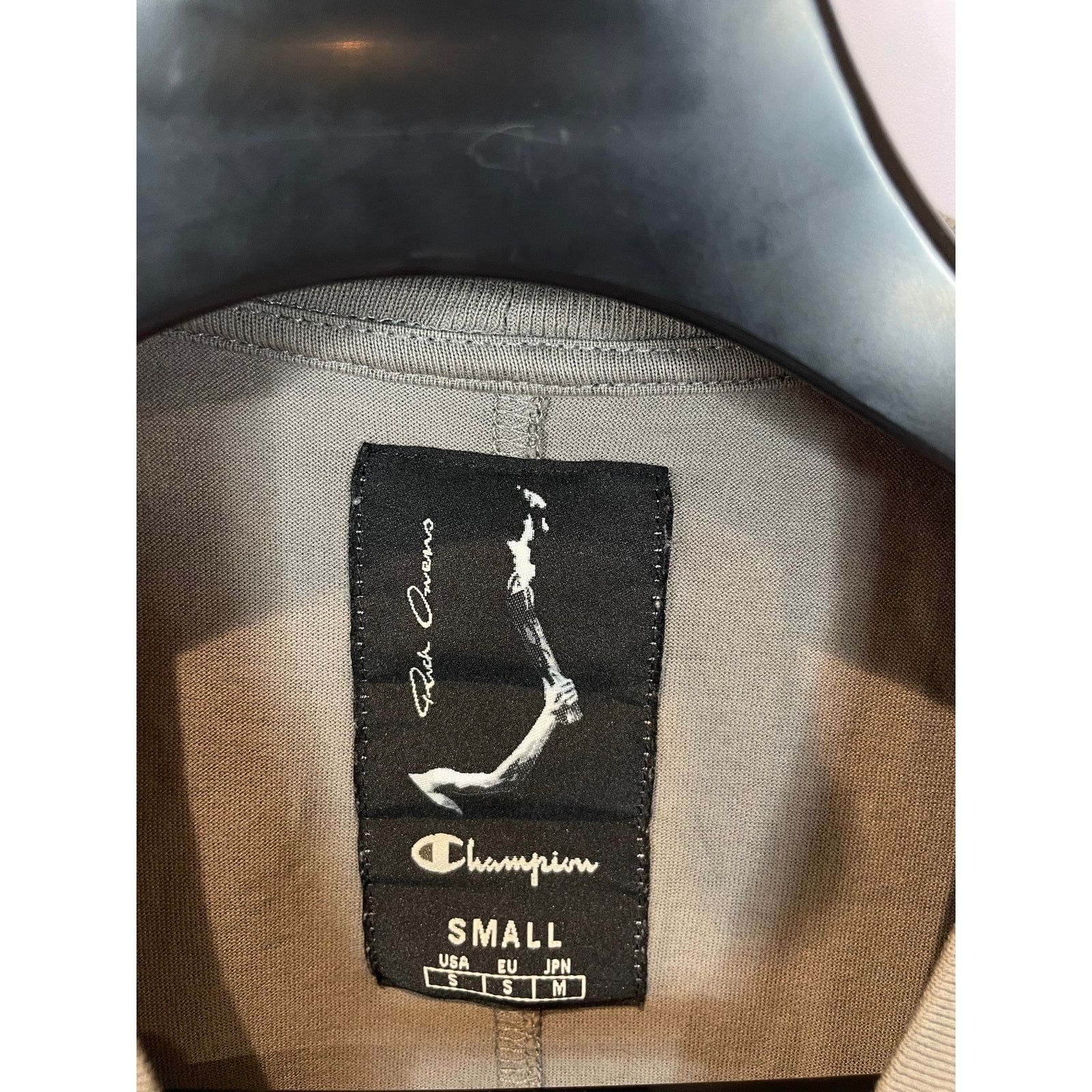 Rick Owens Rick Owens Champion Tee Grey Used Small Size US S / EU 44-46 / 1 - 3 Thumbnail