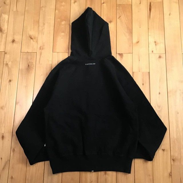 Bape × Swarovski 🔥Aoyama Exclusive🔥 BAPE Swarovski Logo Full Zip Hoodie NIGO Size US S / EU 44-46 / 1 - 4 Thumbnail