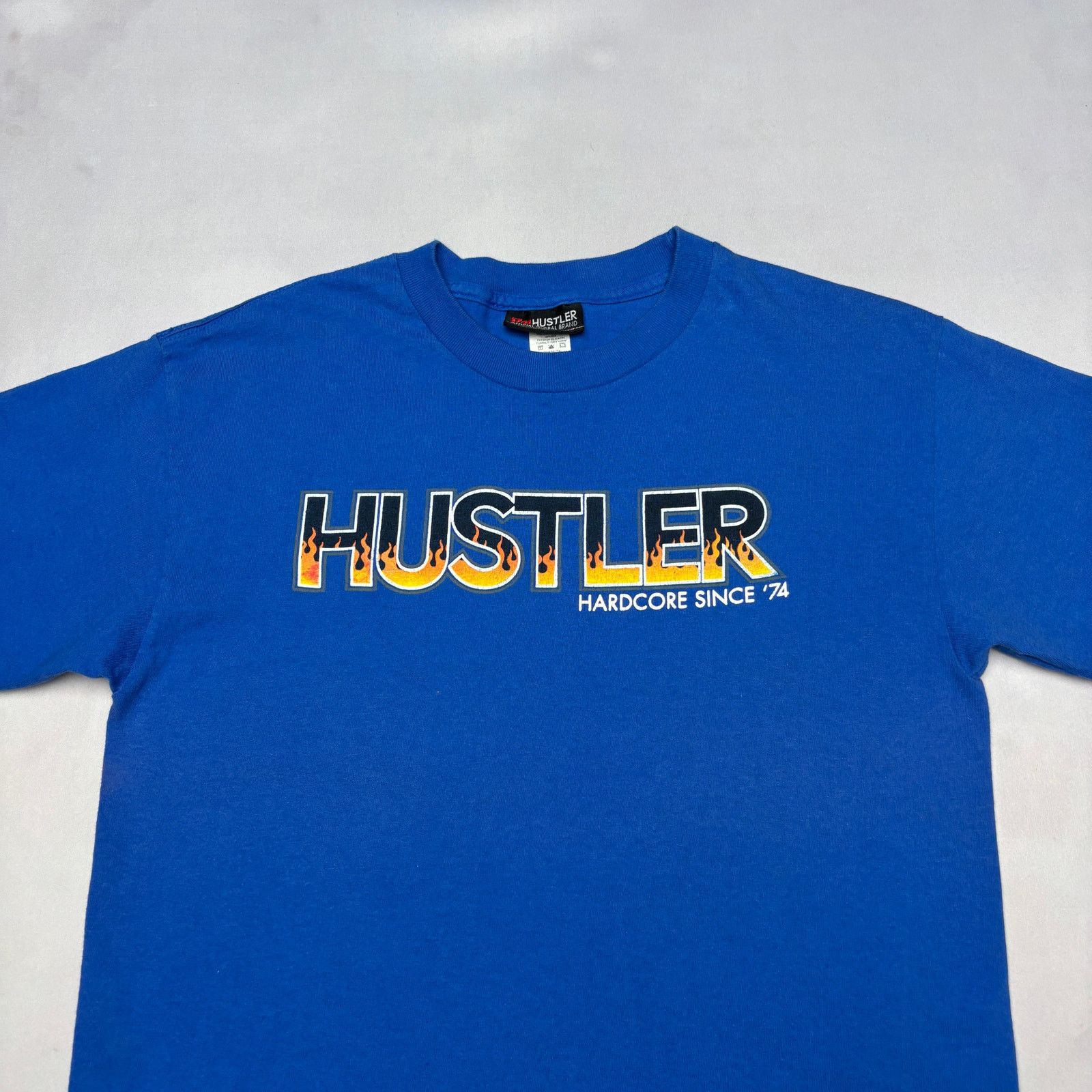 Vintage Vintage Hustler Magazine Tee Shirt Men's Medium Y2K Size US M / EU 48-50 / 2 - 2 Thumbnail
