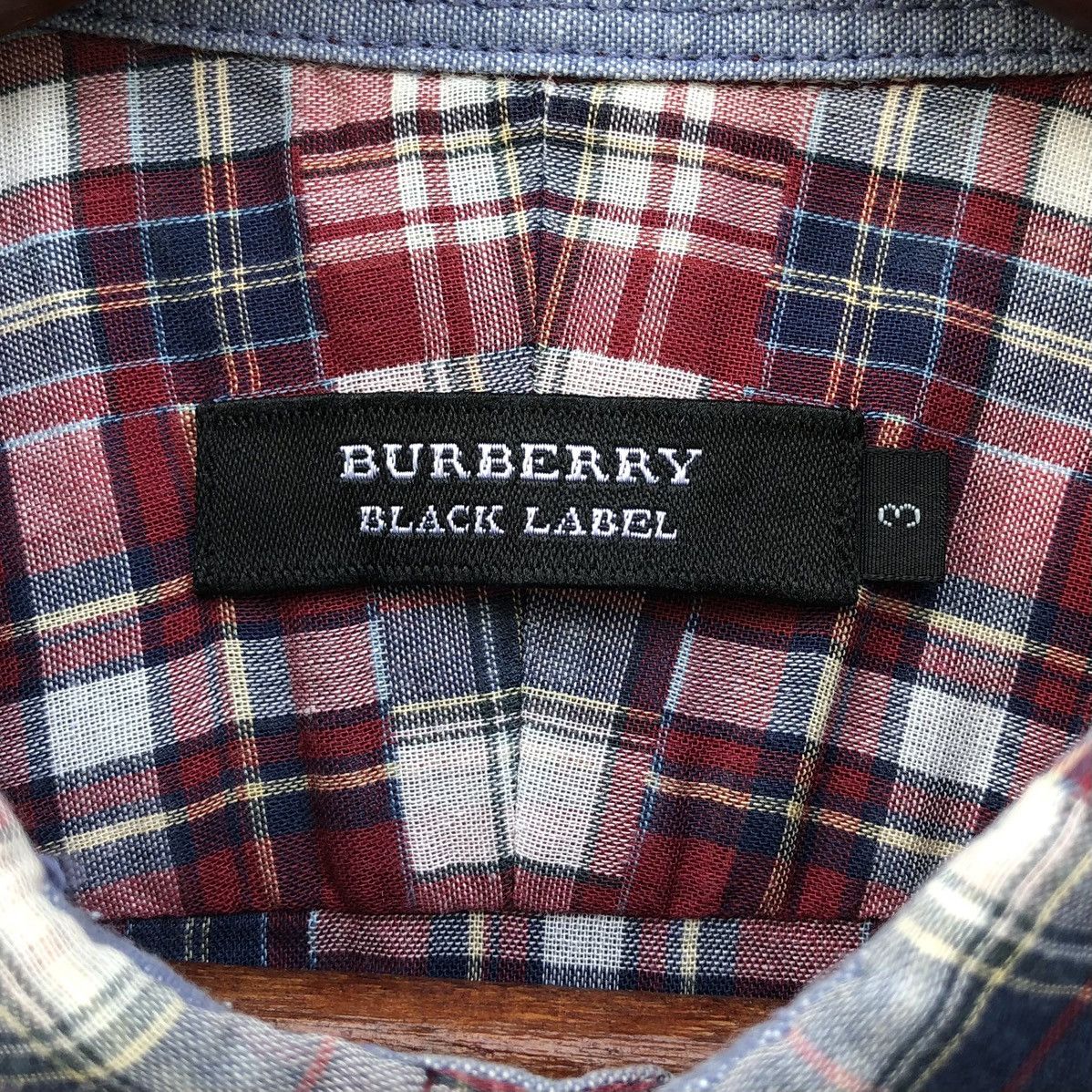 Burberry Burberry Printed Pattern Patchwork Short Sleeves Shirt Size US M / EU 48-50 / 2 - 12 Thumbnail