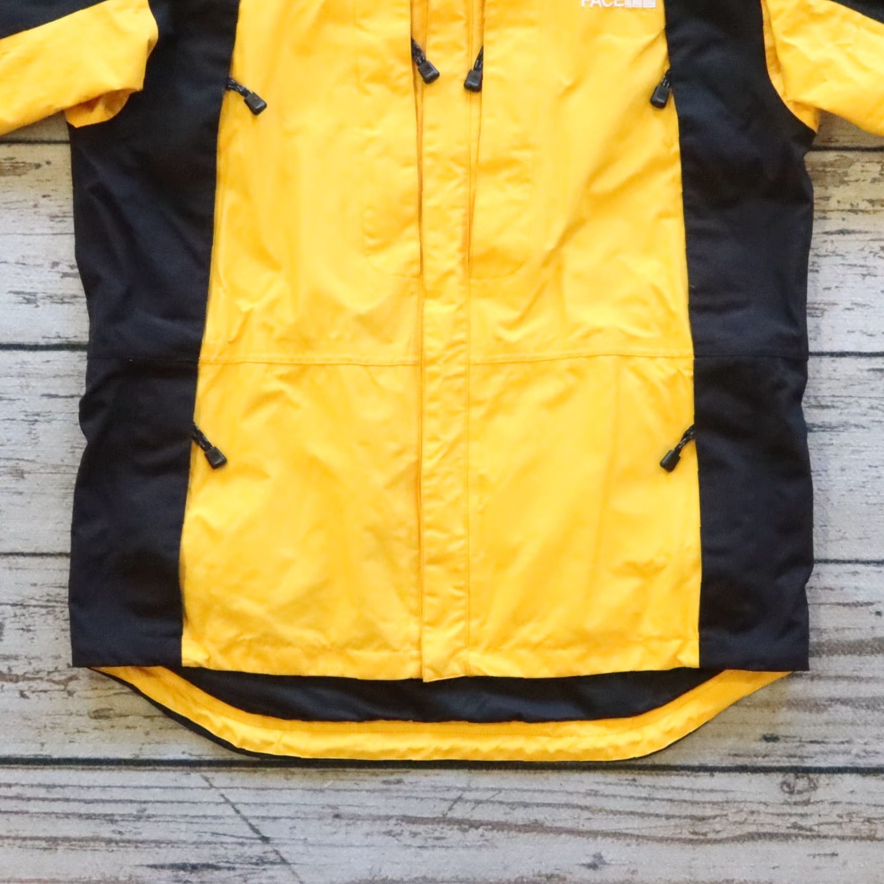 The North Face Vintage The North Face Summit Series Goretex XCR Mountain Parka Jacket L Yellow Mens Size US L / EU 52-54 / 3 - 4 Thumbnail