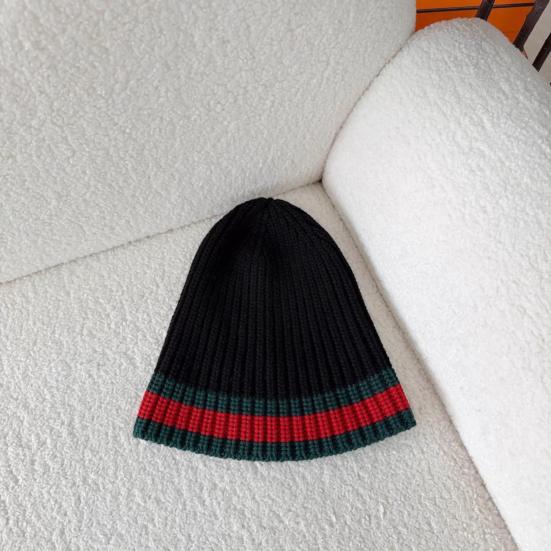 Gucci Gucci Black Stripe Knit Beanie M Size ONE SIZE - 1 Thumbnail
