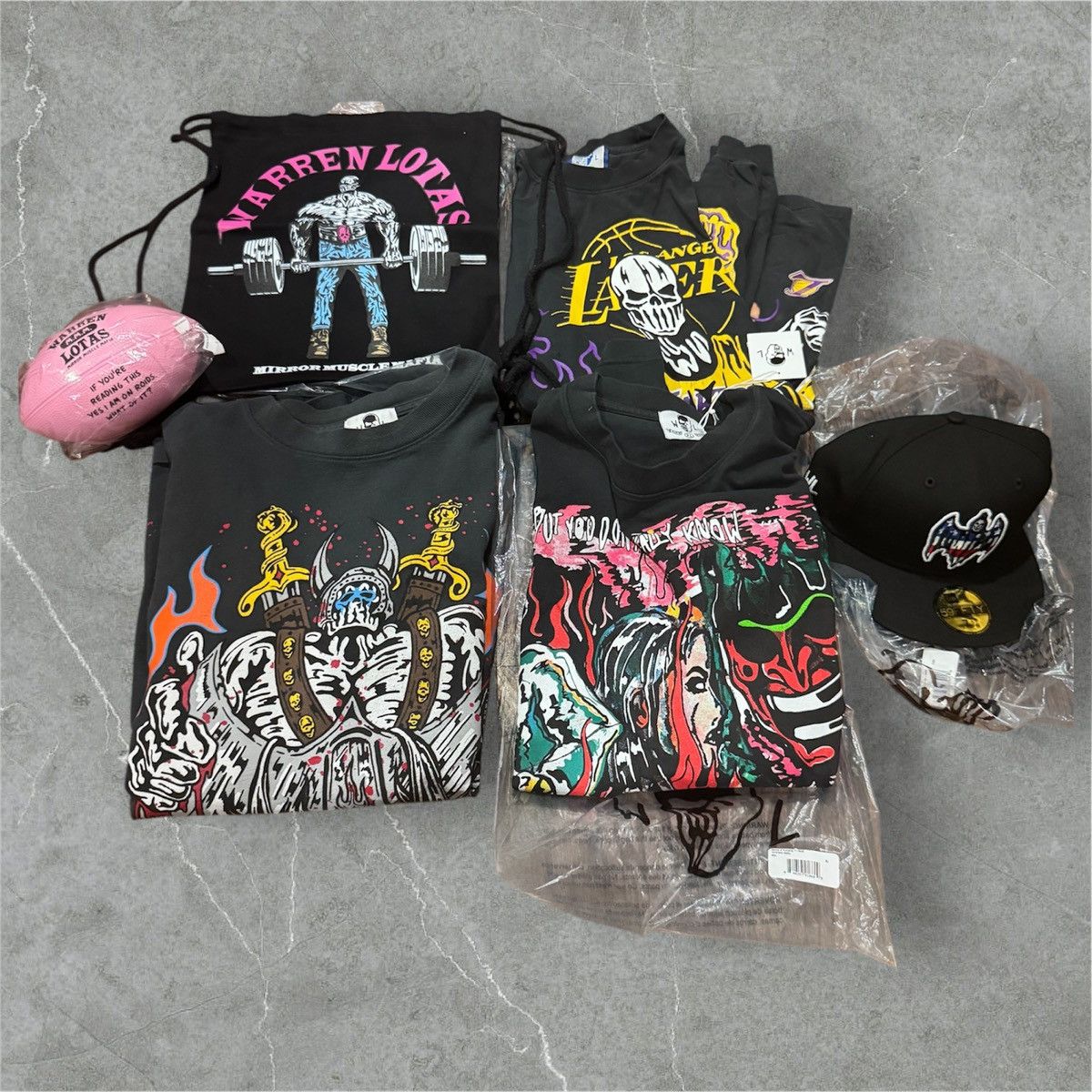 Warren Lotas Warren Lotas Streetwear Collectors Bundle Rare Sz XL NWT Size US XL / EU 56 / 4 - 1 Thumbnail