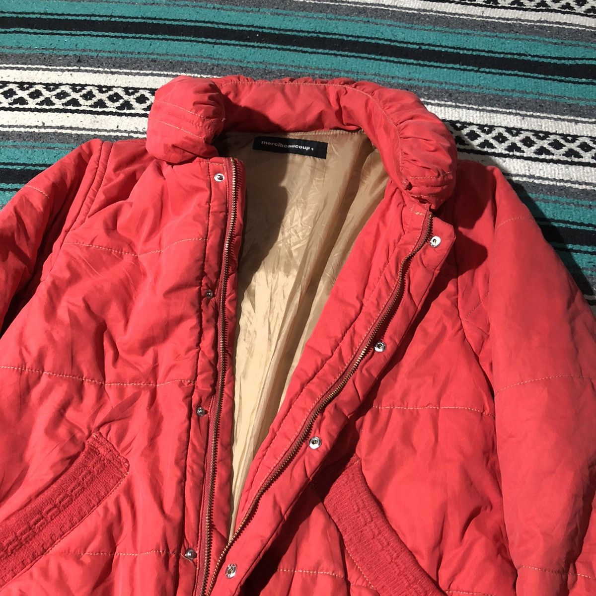 Issey Miyake × mercibeaucoup 2000s Mercibeaucop - Pillow Neck Red Jacket Size US M / EU 48-50 / 2 - 7 Thumbnail