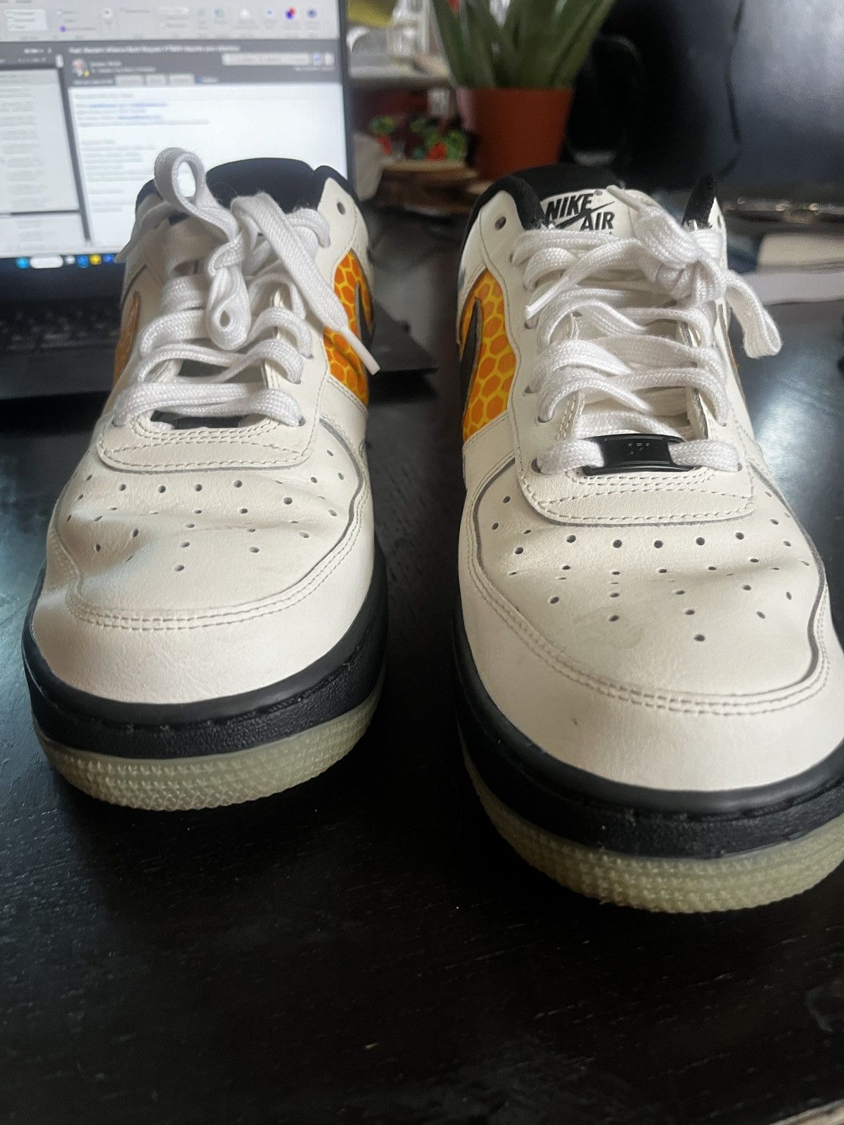 Nike AirForce 1 Size US 9 / EU 42 - 5 Thumbnail