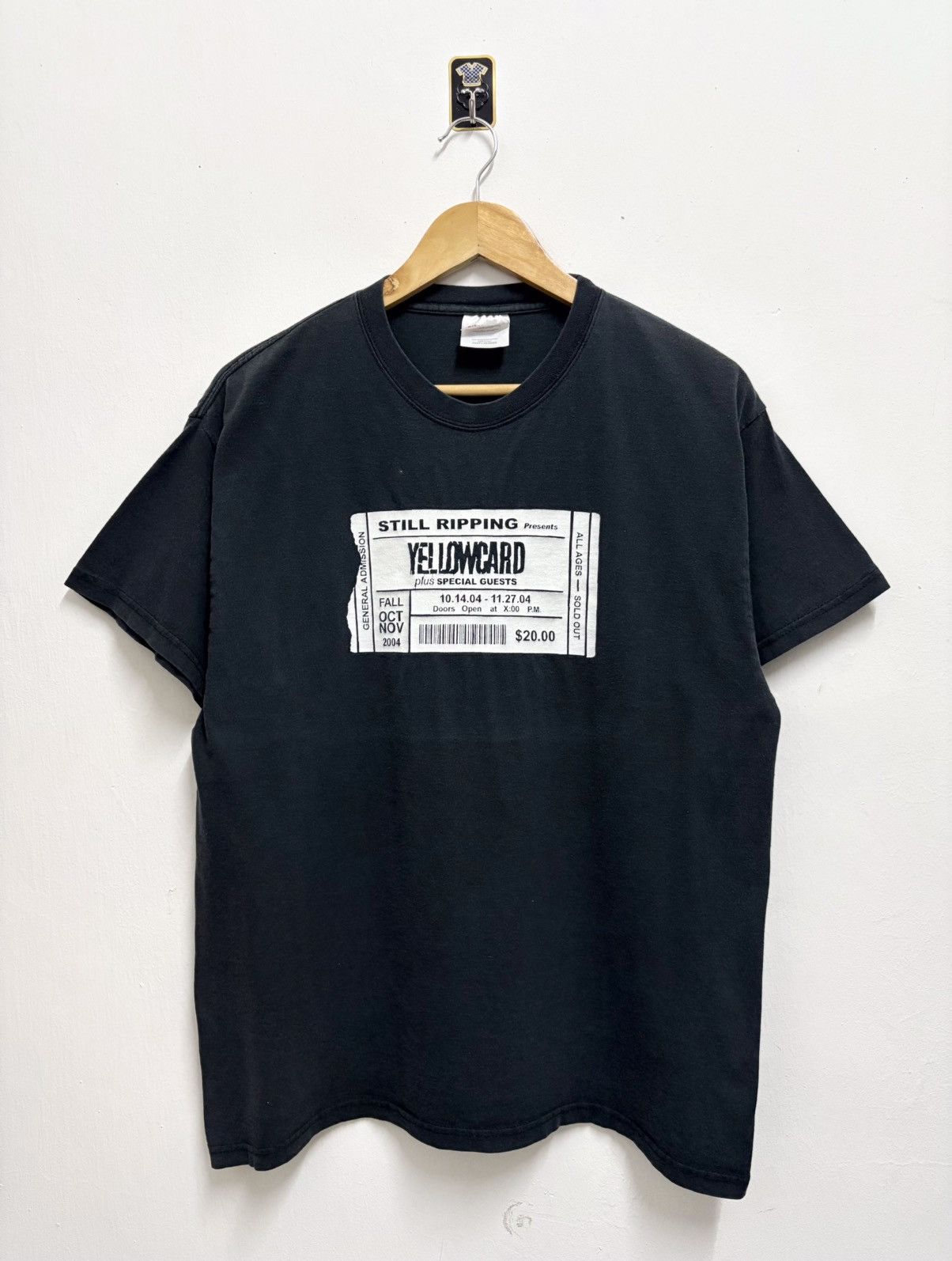Band Tees 2000's YellowCard Rock Band " Ticket Concert " T-Shirt Size US M / EU 48-50 / 2 - 1 Thumbnail