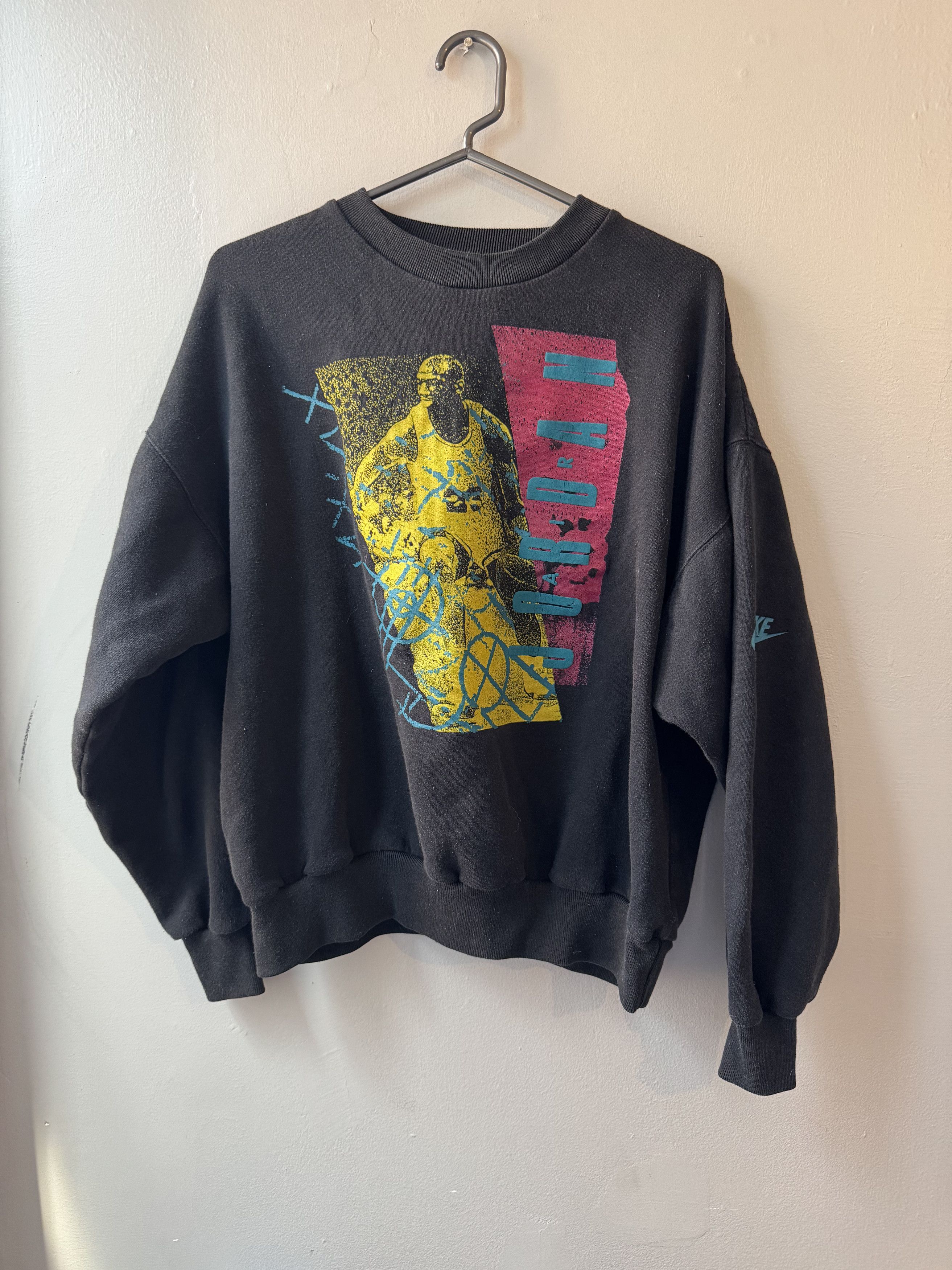 Nike Vintage Michael Jordan Sweatshirt Size US L / EU 52-54 / 3 - 1 Thumbnail