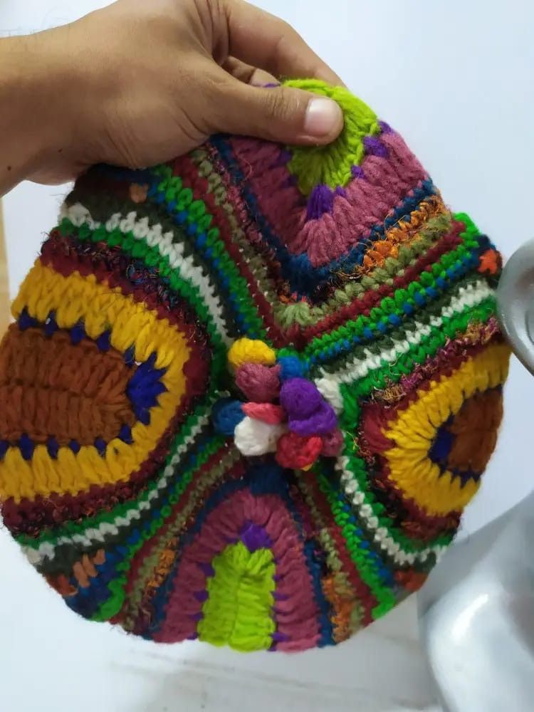 Other Unknown Multicolour Classic Beret Hats Nice design Size ONE SIZE - 6 Thumbnail