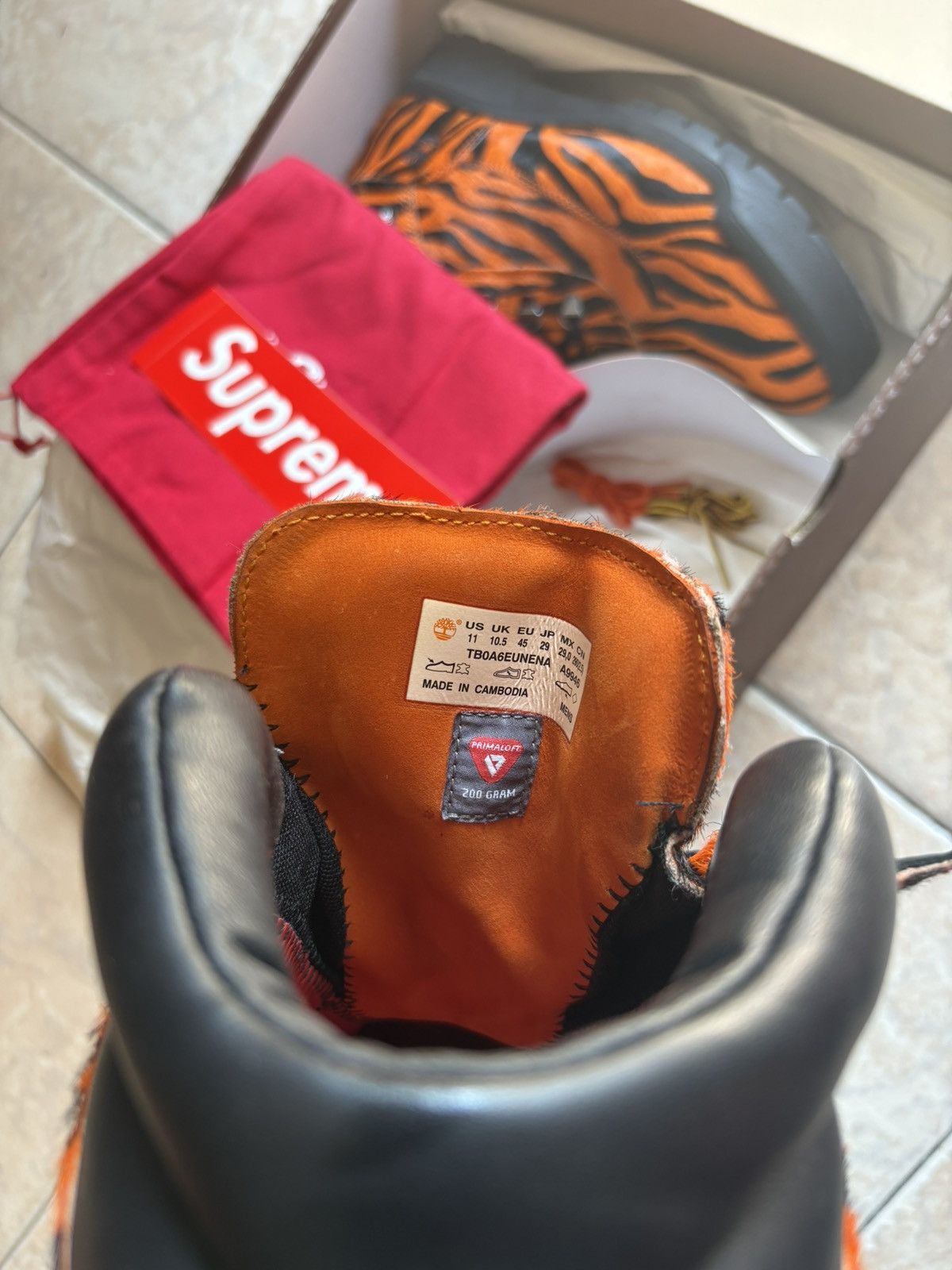 Supreme × Timberland Supreme X Timberland boots Size US 11 / EU 44 - 4 Thumbnail