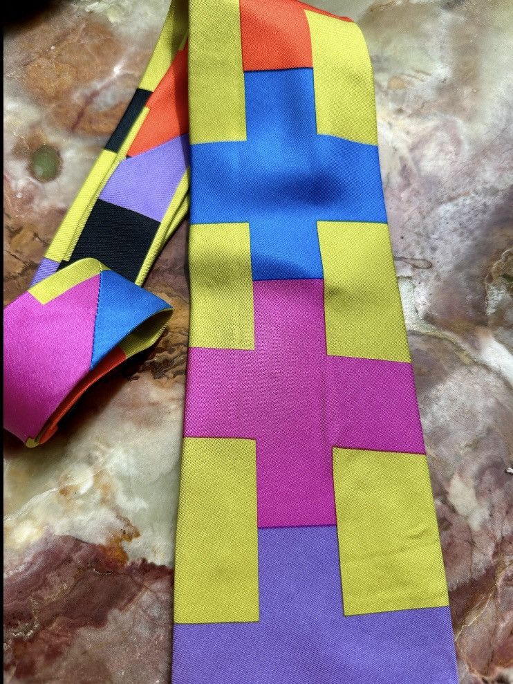 Other VINTAGE 1990s GENE MEYER SILK NECKTIE TIE GEOMETRIC JAPAN Size ONE SIZE - 2 Thumbnail