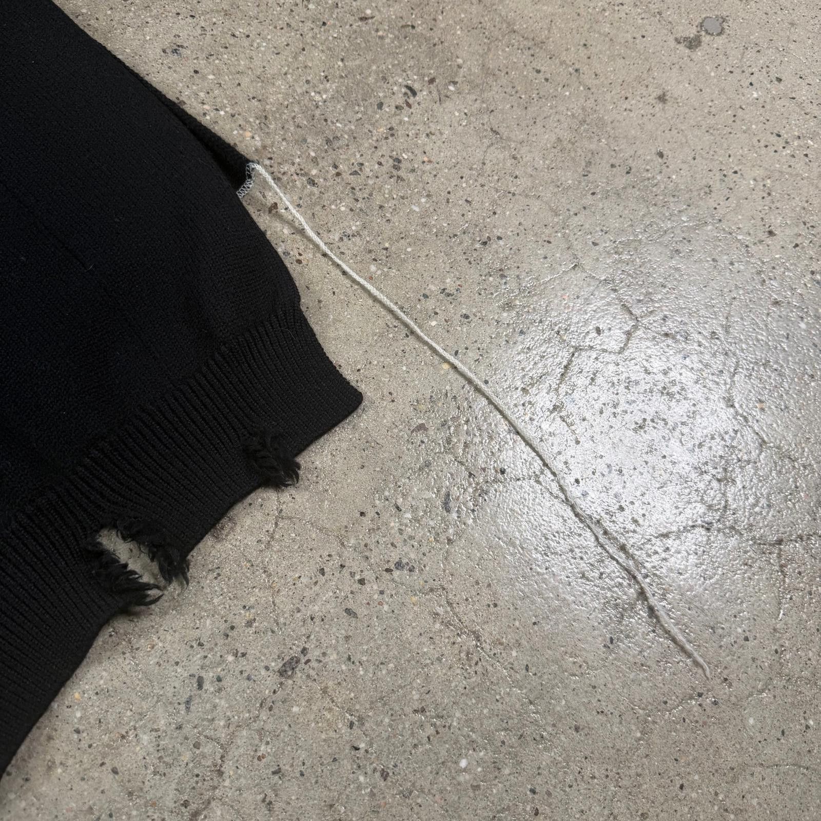 Maison Margiela Maison Margiela Distressed Poncho Vest Size US M / EU 48-50 / 2 - 4 Thumbnail
