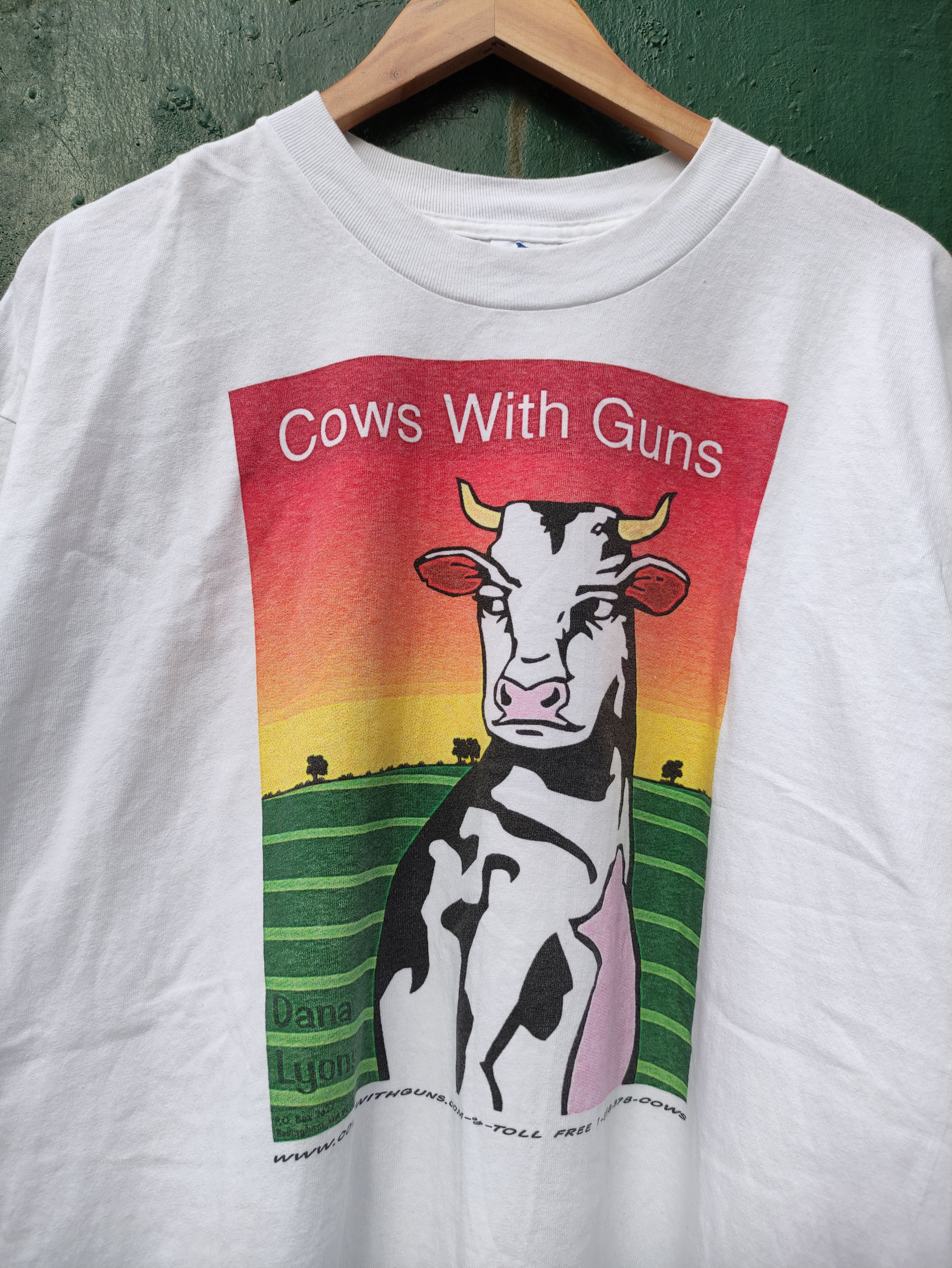 Vintage Vintage Dana Lyons Cows With Guns Country Shirt Size US XL / EU 56 / 4 - 2 Thumbnail