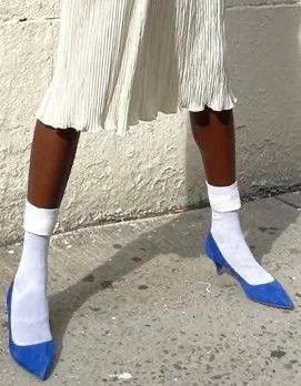 Prada Prada Kitten Heels Cute Eye Catching Royal Blue Suede Size US 9 / IT 39 - 2 Thumbnail