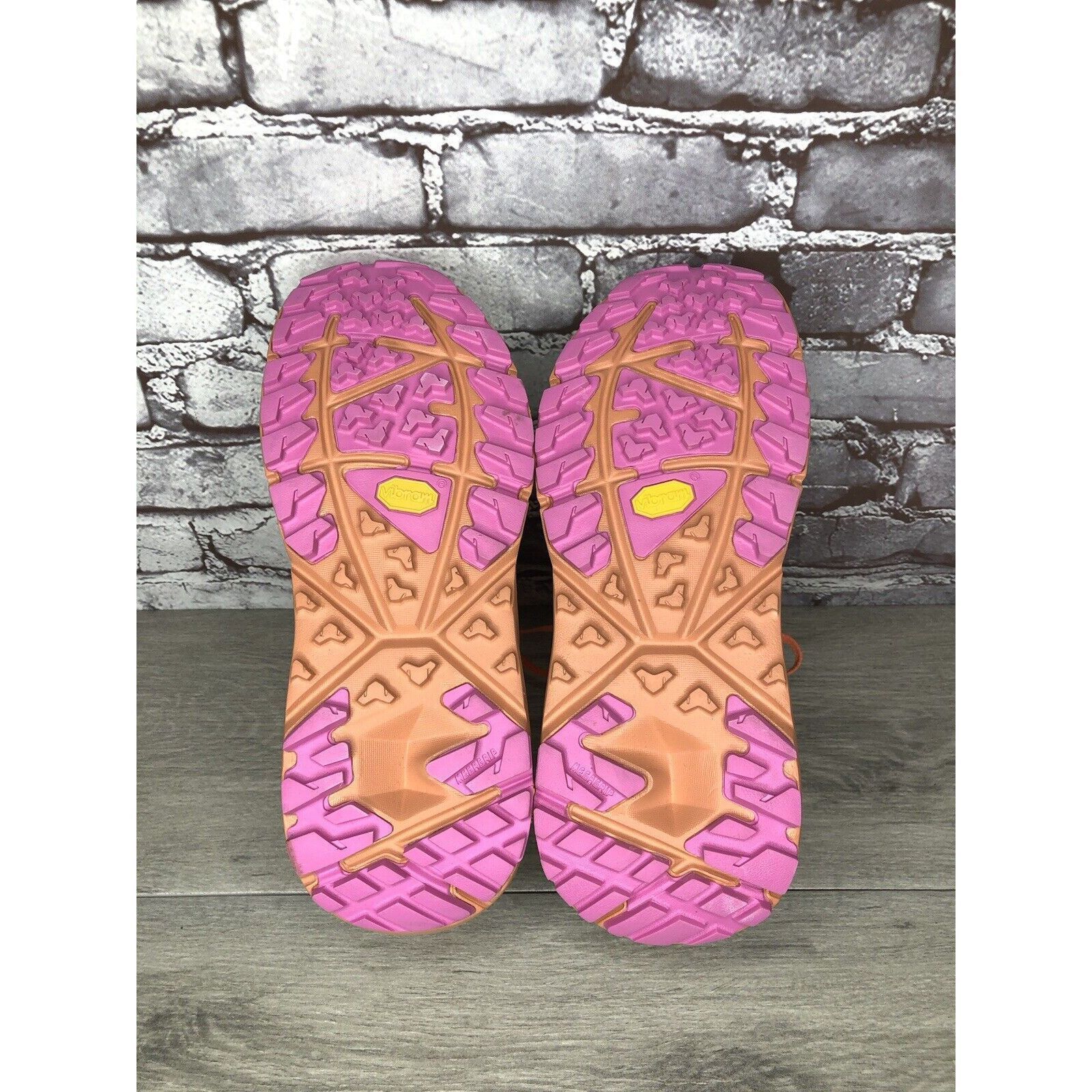 Hoka Hoka Kaha Low GTX Mental Health Hiking Sand Sun Baked Sneake Size US 9.5 / EU 42-43 - 10 Thumbnail