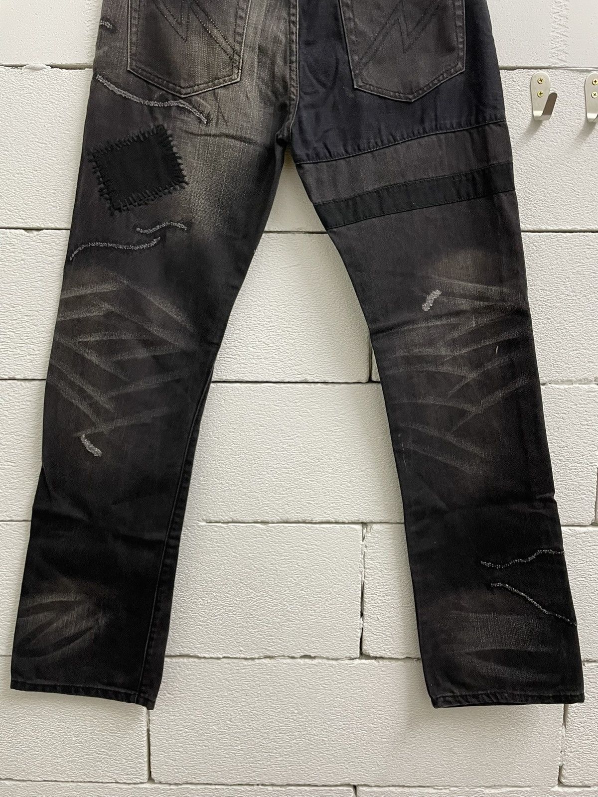 Neighborhood Vintage Neighborhood Distressed Denim Size US 31 - 9 Thumbnail